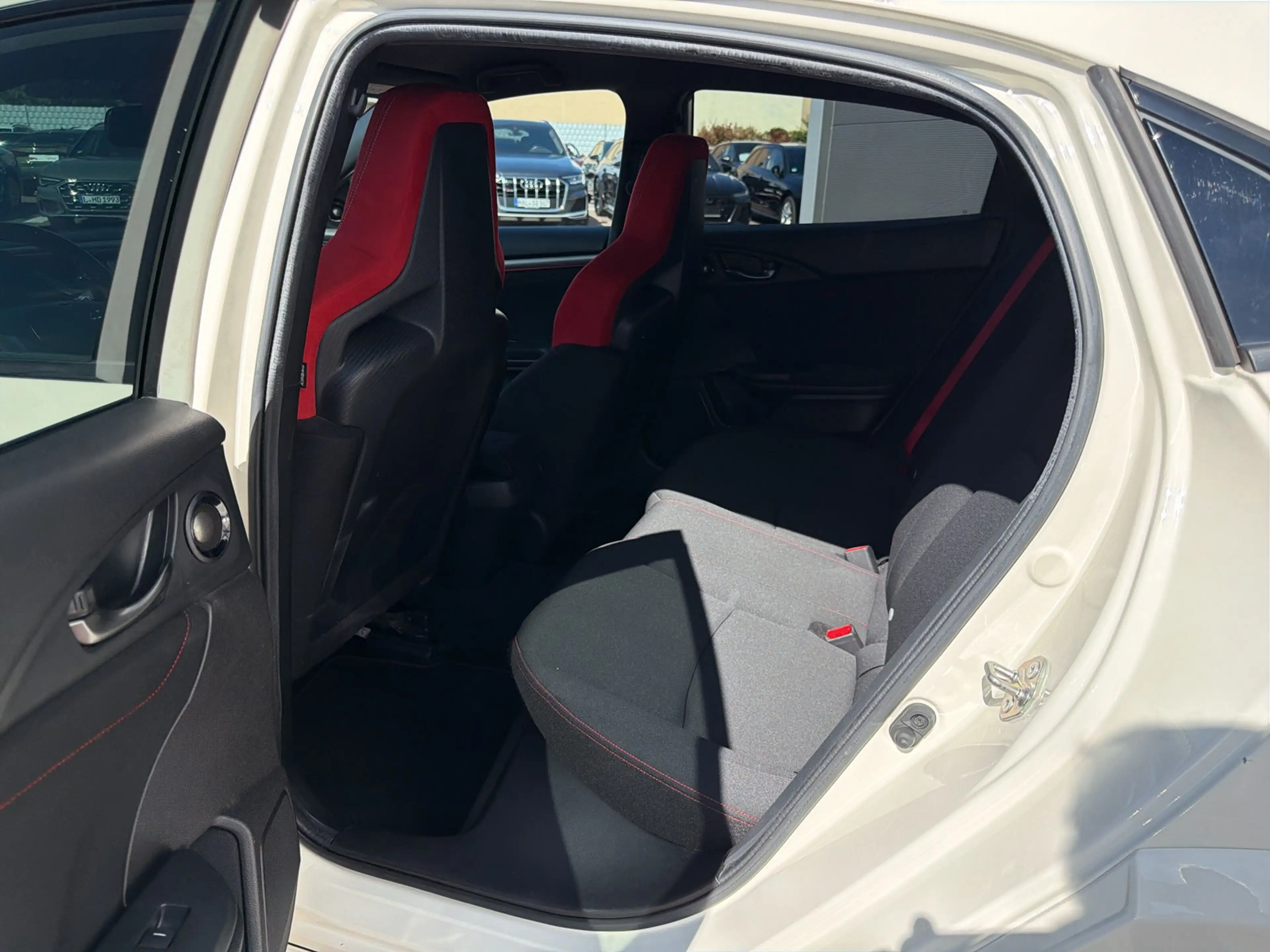 Honda Civic Type R GT LED KAMERA SCHALE NAVI — photo 12