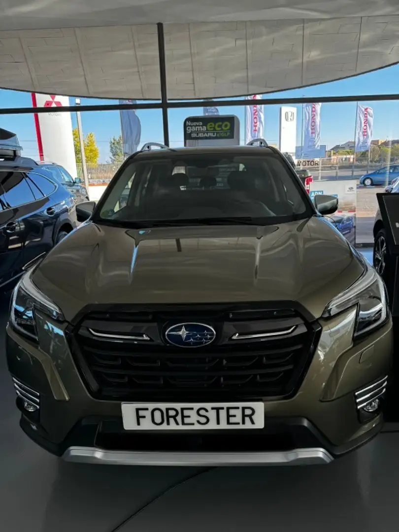 Subaru Forester 2.0i Hybrid Executive CVT Verde - 1