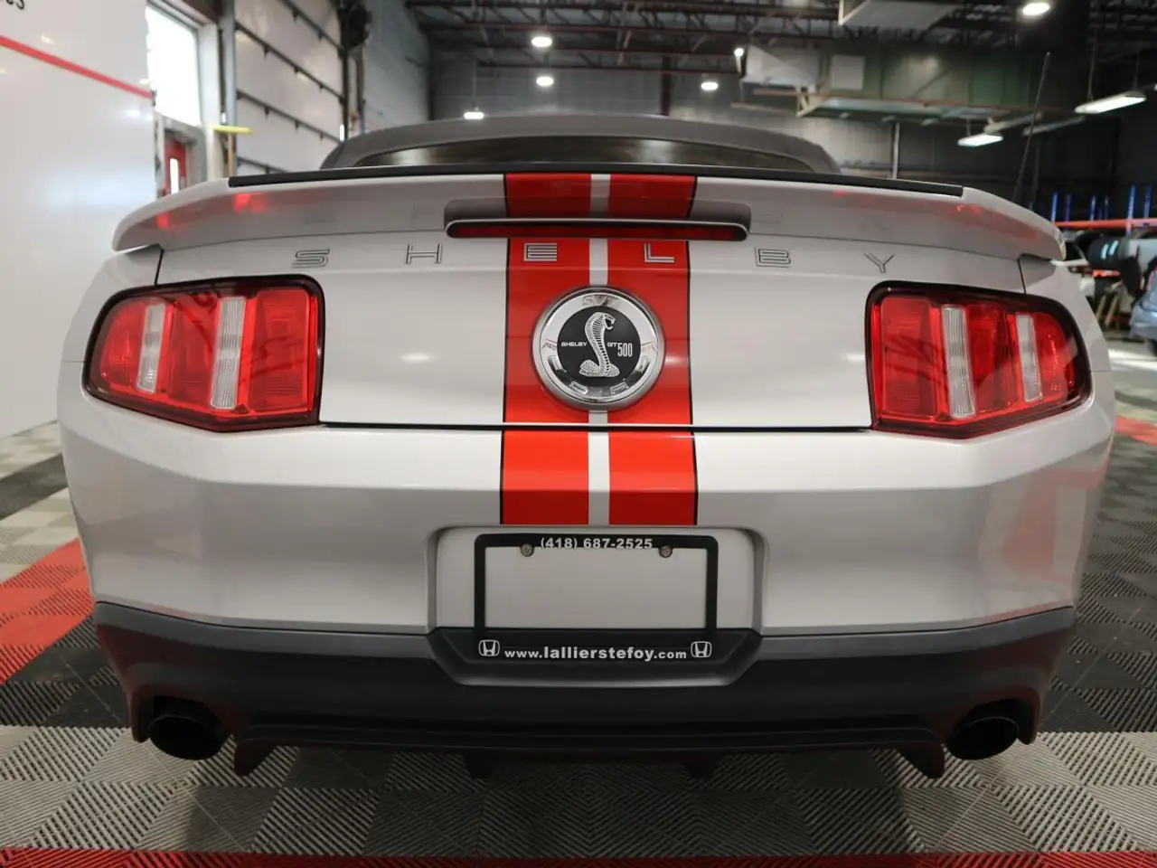 Ford Mustang photo Ford Mustang