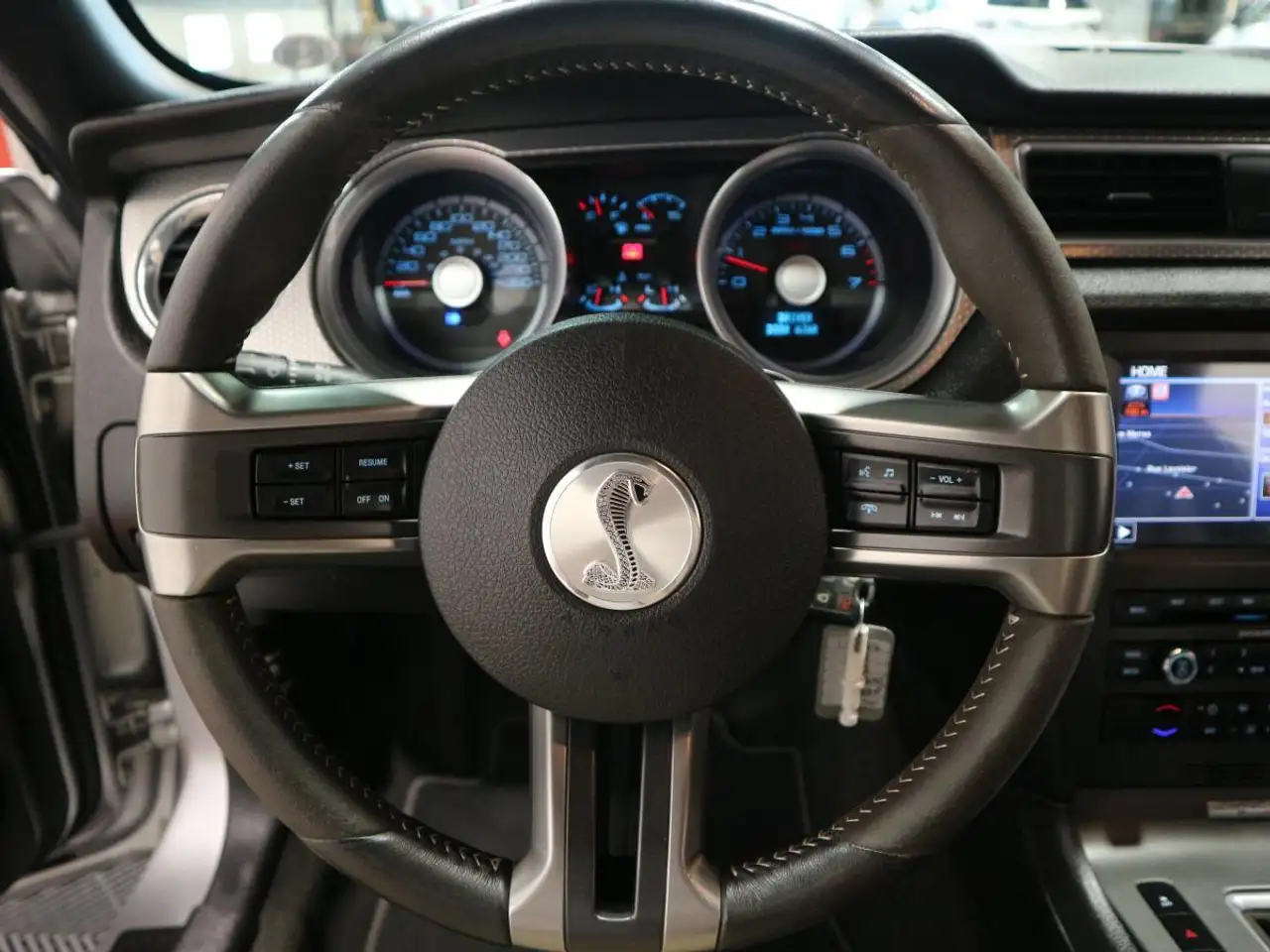 Ford Mustang photo Ford Mustang
