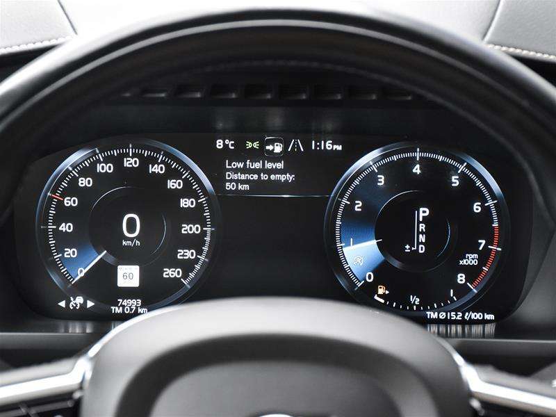 2022 Volvo XC90 T6 AWD Inscription 7-Seater thumb 16