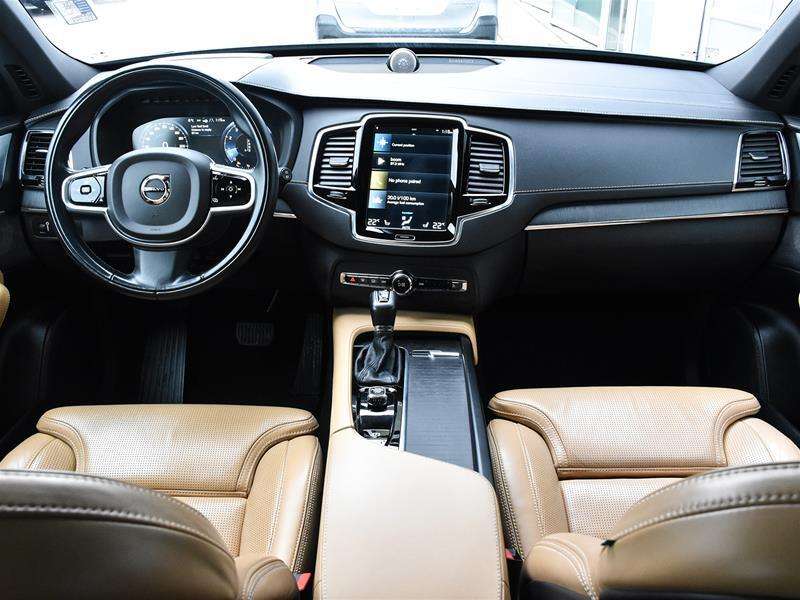 2022 Volvo XC90 T6 AWD Inscription 7-Seater thumb 22