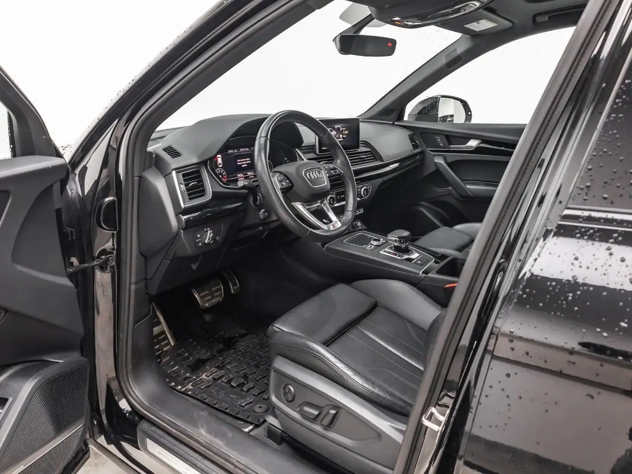 Audi Q5 снимка Audi Q5