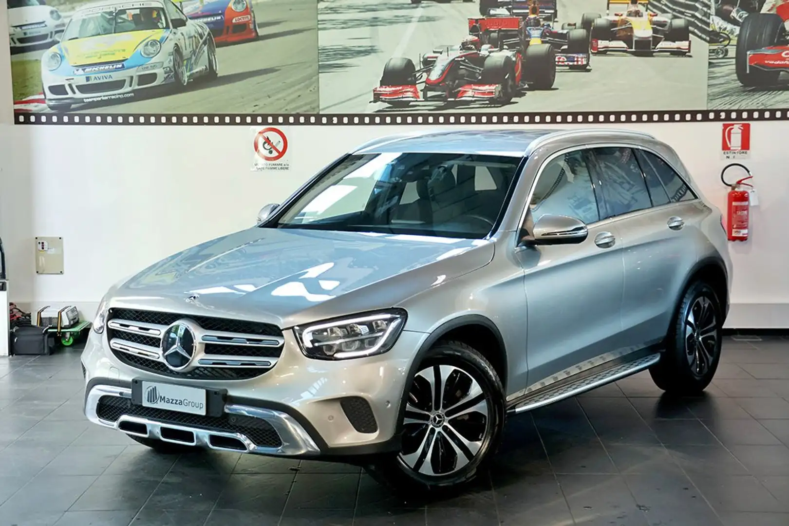 Mercedes-Benz GLC 200 d 4Matic Business Extra - DISTRONIC/ADAS/PEDANE Šedá - 1