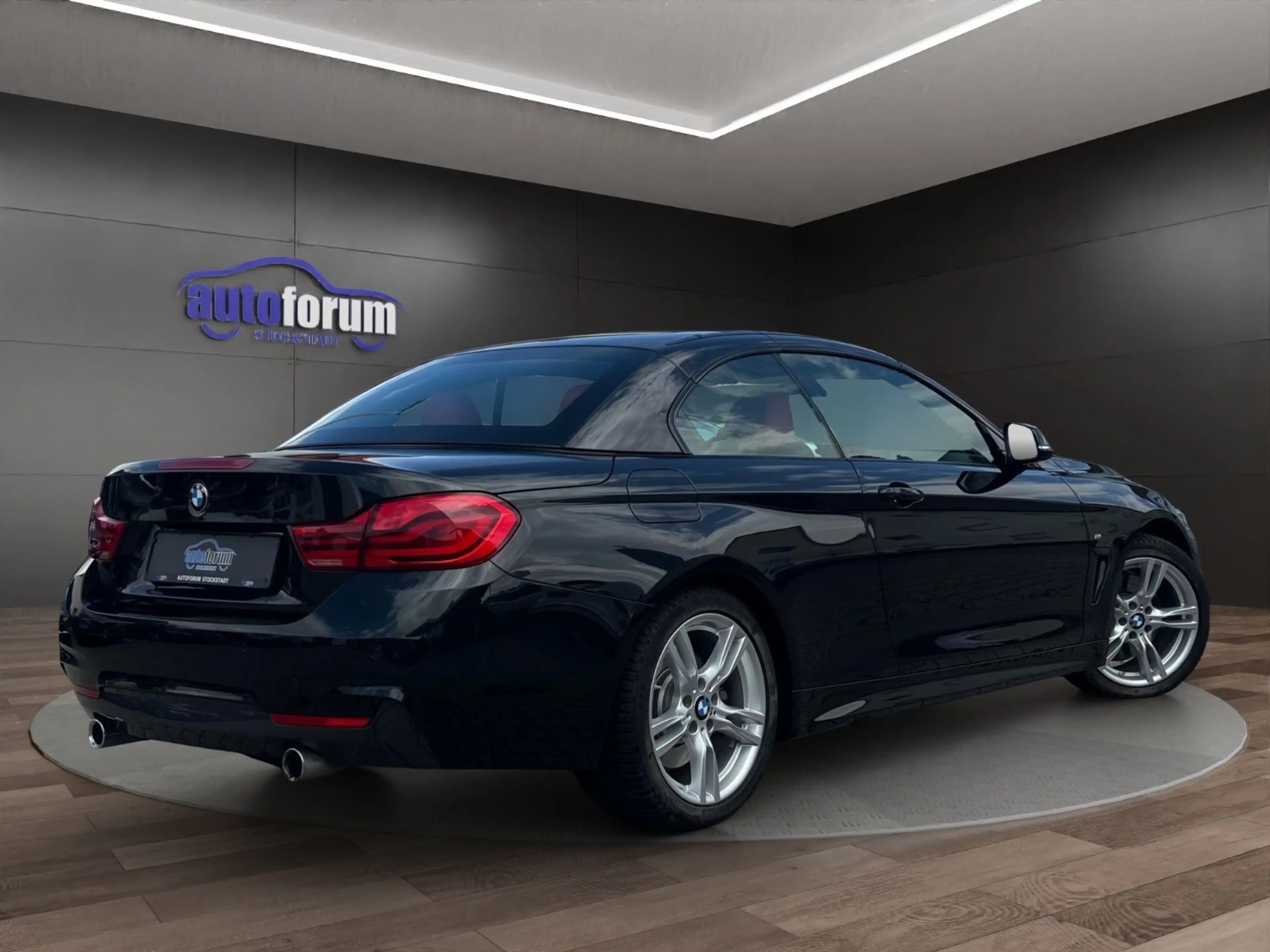 BMW 440 i Cabrio M Sport 1.HAND°10.700KM°H&K°LED°ACC — photo 4