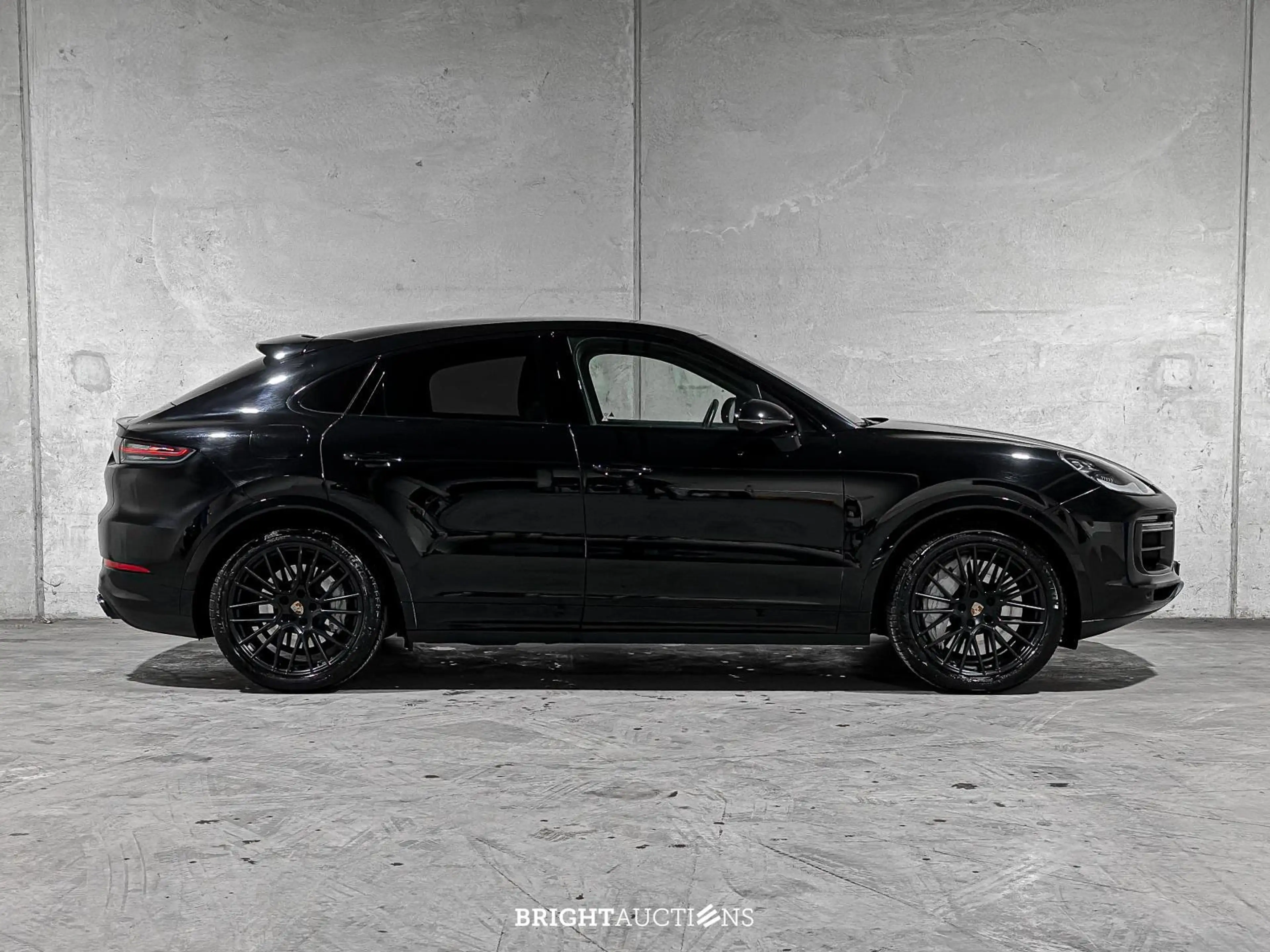 Porsche Cayenne Turbo 4.0 V8 — photo 12