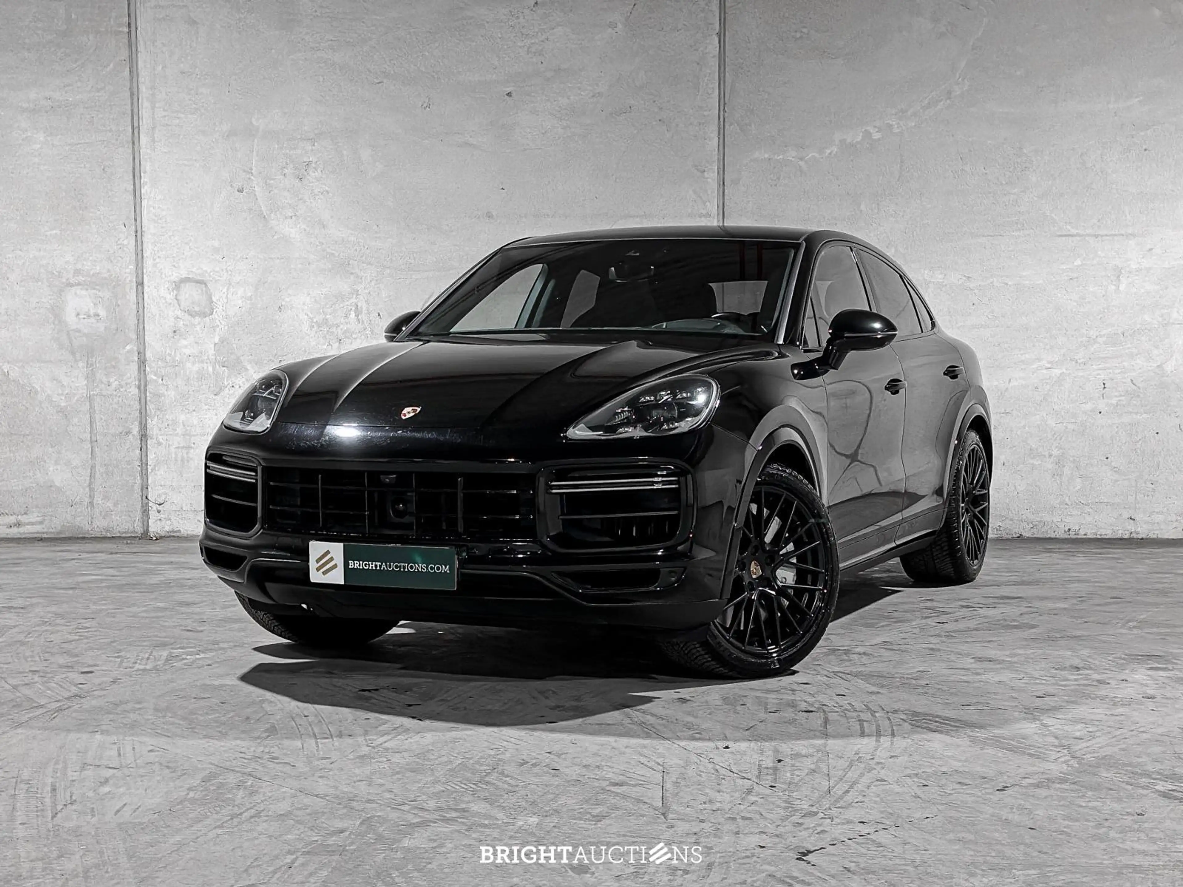 Porsche Cayenne Turbo 4.0 V8 — photo 3