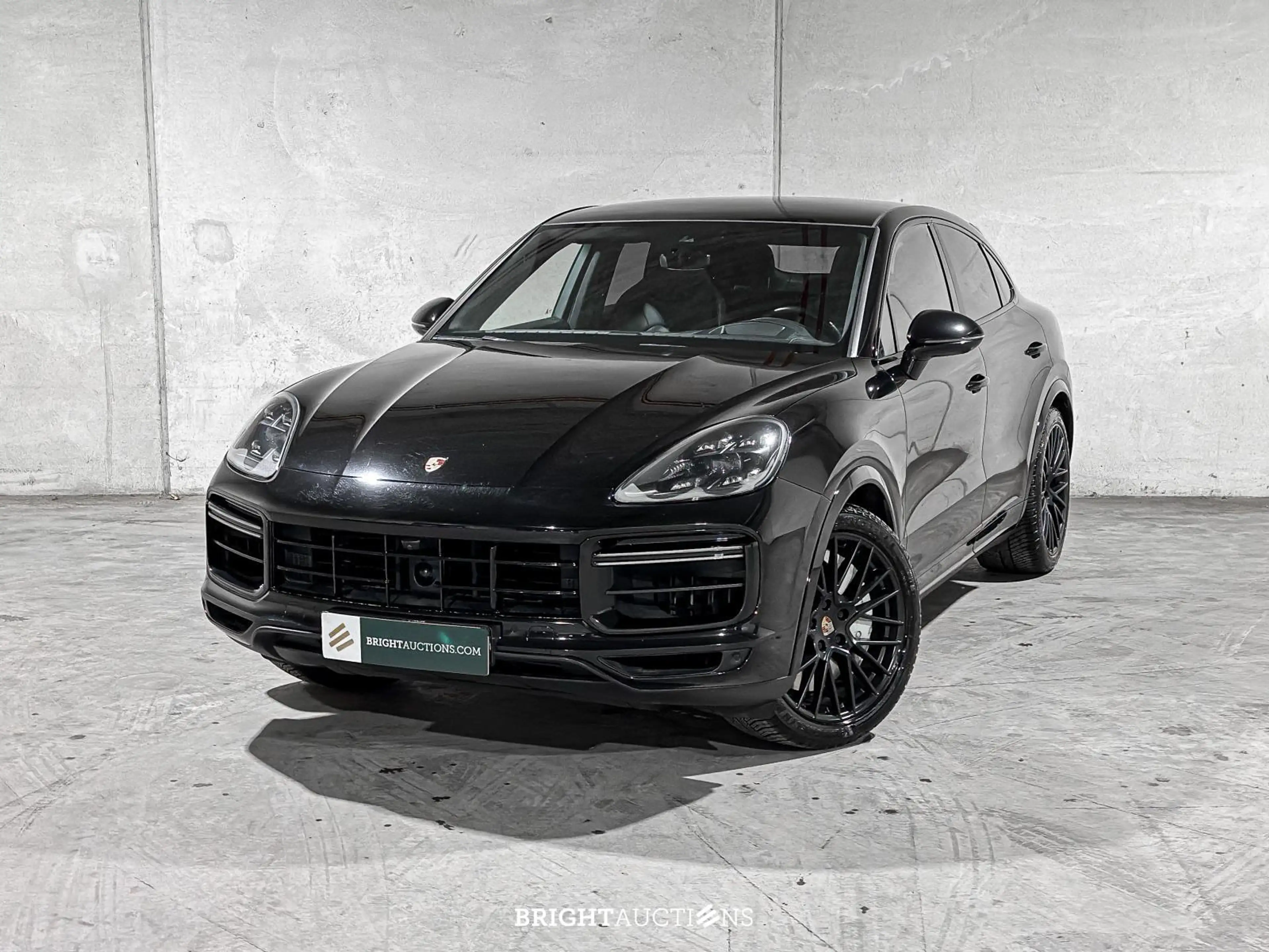 Porsche Cayenne Turbo 4.0 V8 — photo 4