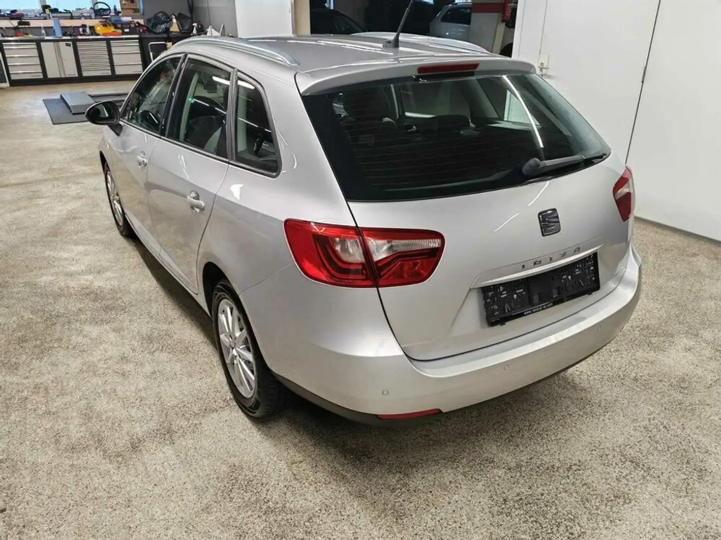 SEAT Ibiza IbizaStyle NAVI | SHZ | KLIMAAUT. | TEMP. | PDC | Silber - 2