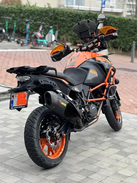 KTM 1050 Adventure - foto 4