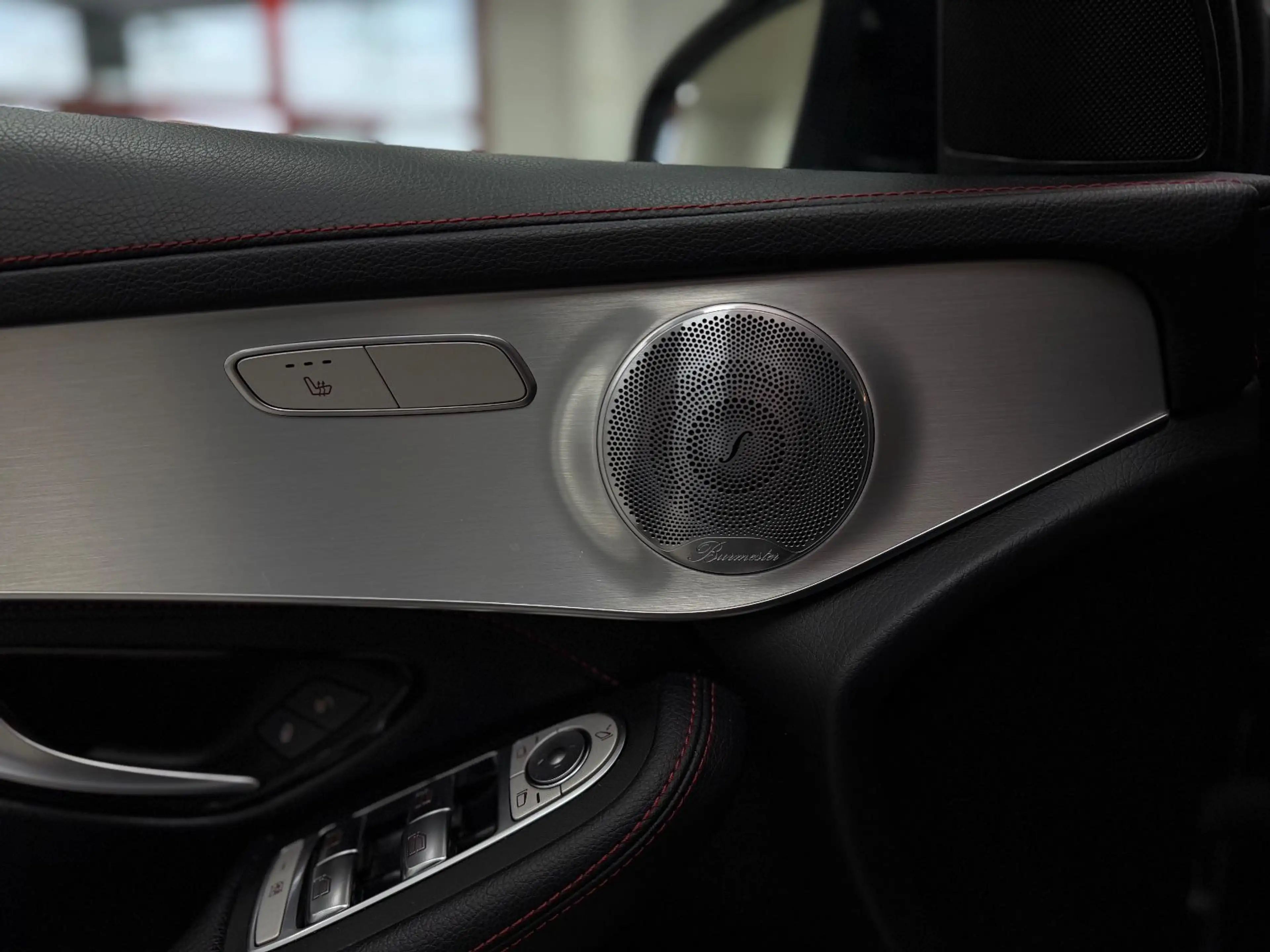 Mercedes-Benz GLC 43 AMG /4Matic/PANO/BURM./KEYLESS./ — photo 11