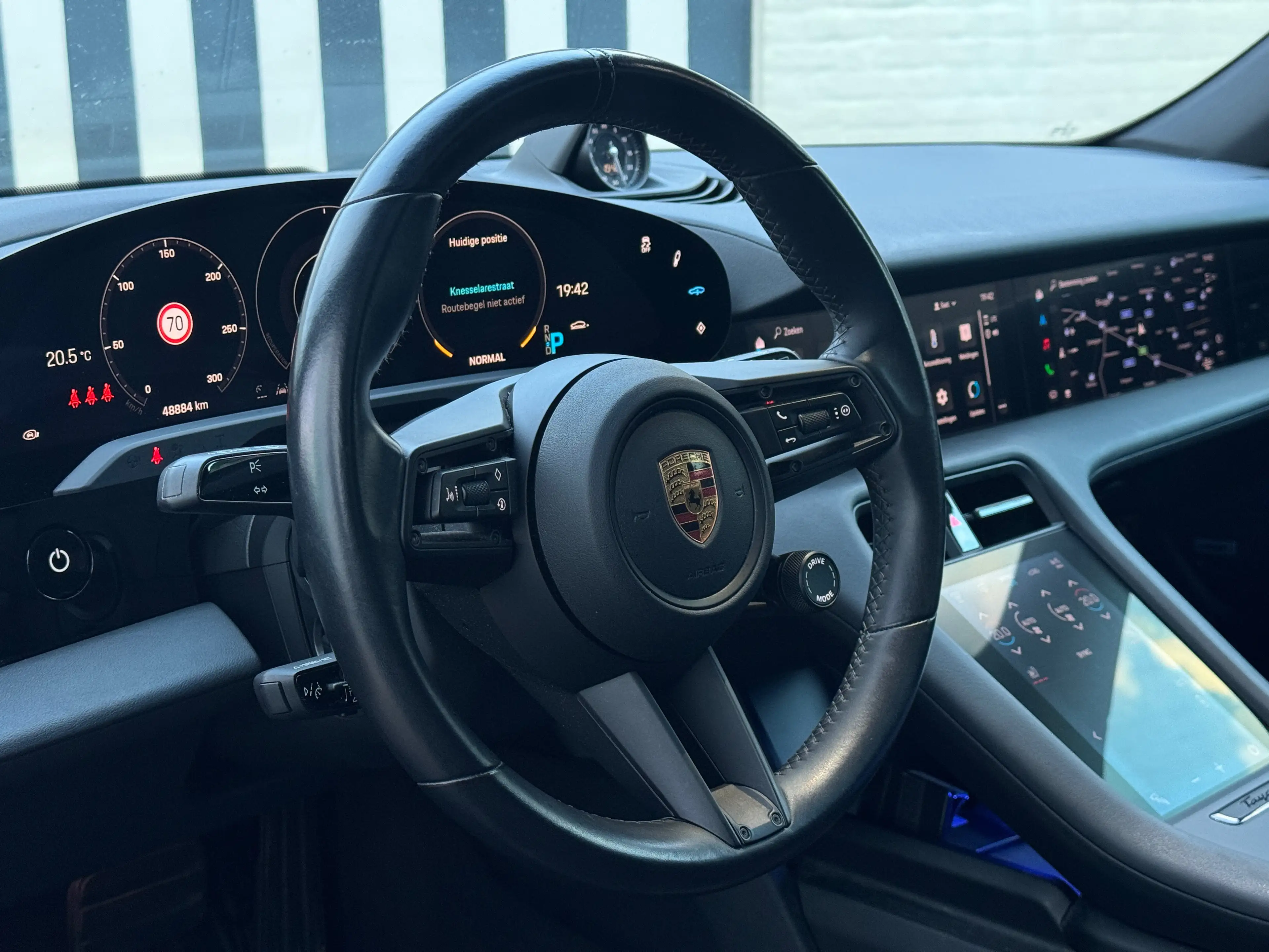 Porsche Taycan 4S SPORT TURISMO - PANO - SPORT CHRONO - ACC - PASSENGER SCREEN - VAT CAR — photo 10