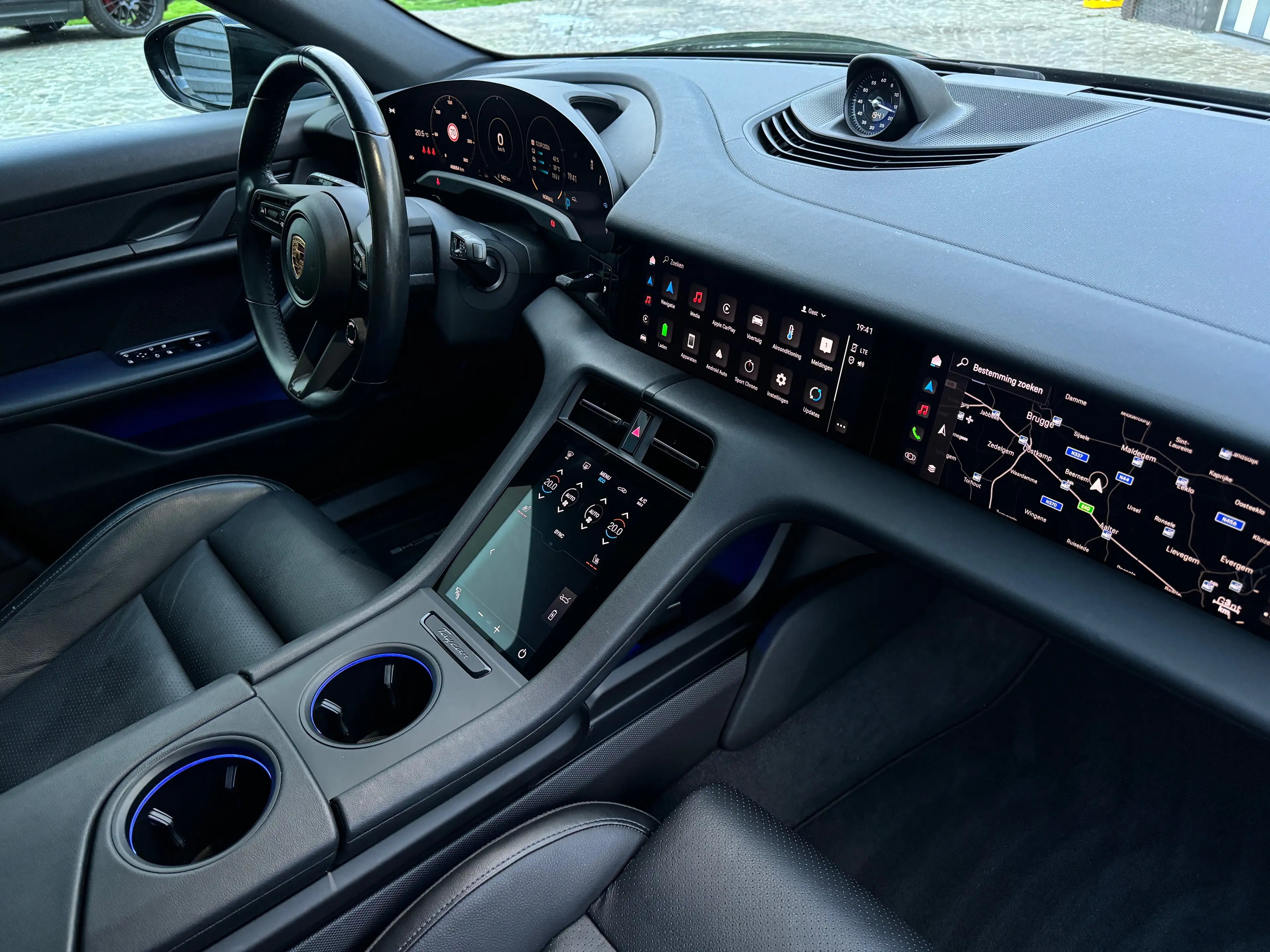 Porsche Taycan 4S SPORT TURISMO - PANO - SPORT CHRONO - ACC - PASSENGER SCREEN - VAT CAR — photo 8