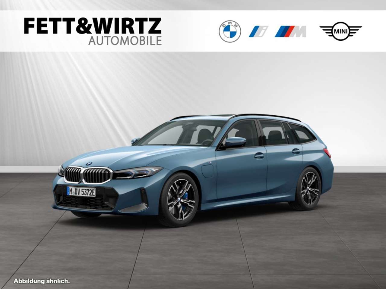BMW 330 2025