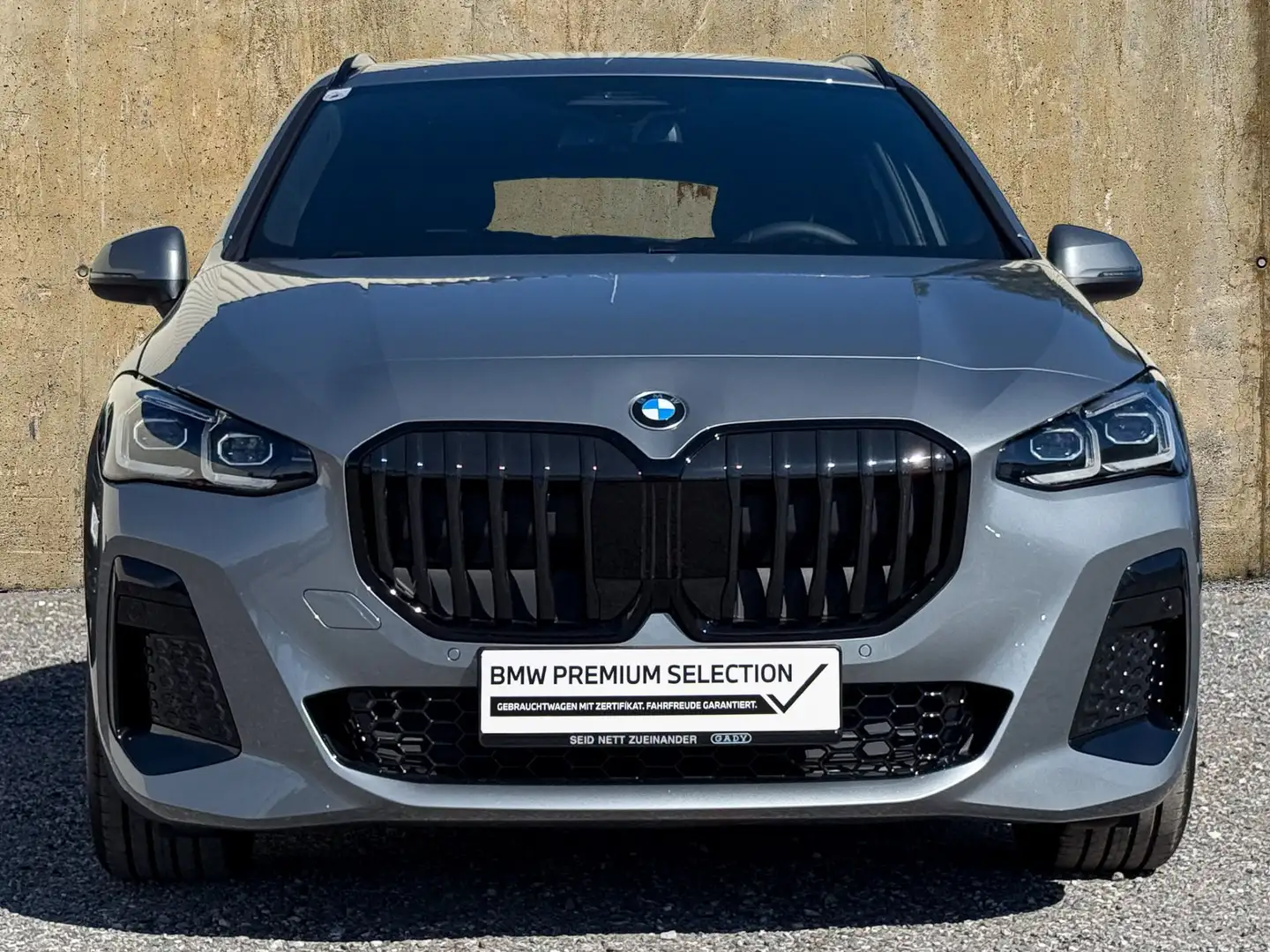 BMW 218 d Active Tourer Grau - 2
