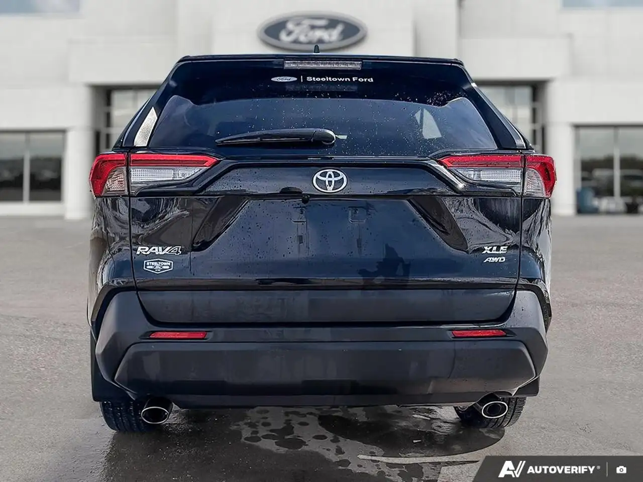 Toyota RAV 4 снимка Toyota RAV 4