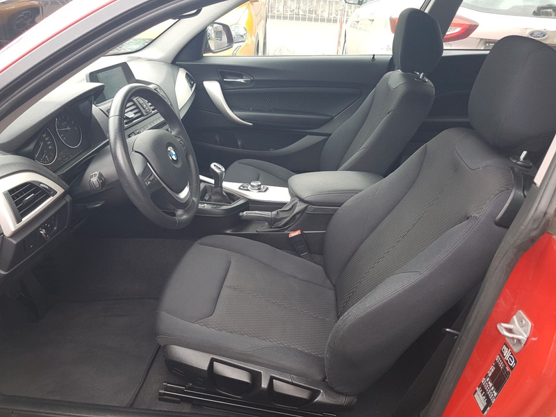 BMW 118 i Advantage + Comfort Navi Sitzheizung PDC BT — photo 10