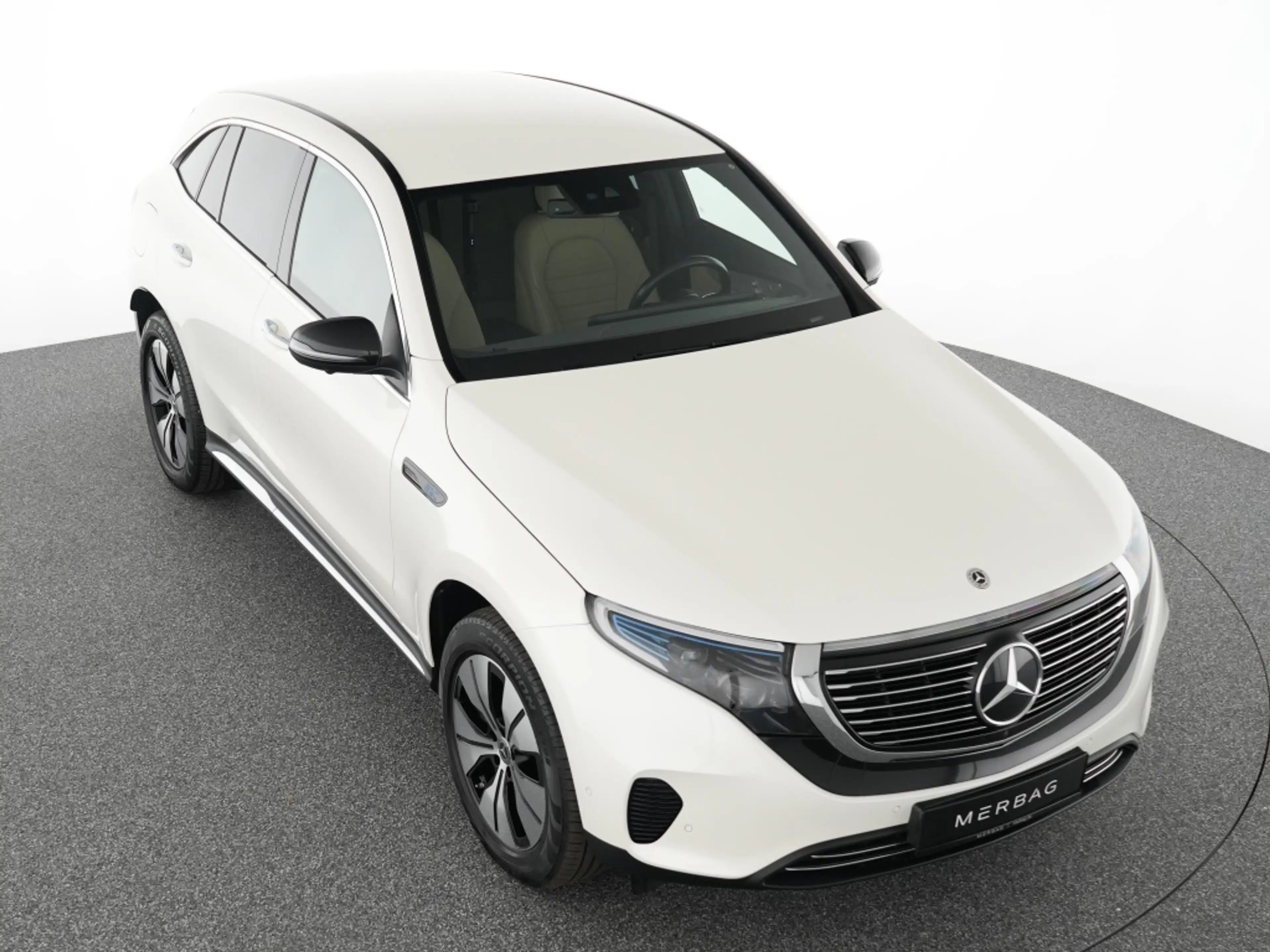 Mercedes-Benz EQC 400 4M Electric Art Multibeam Leder beige — photo 10