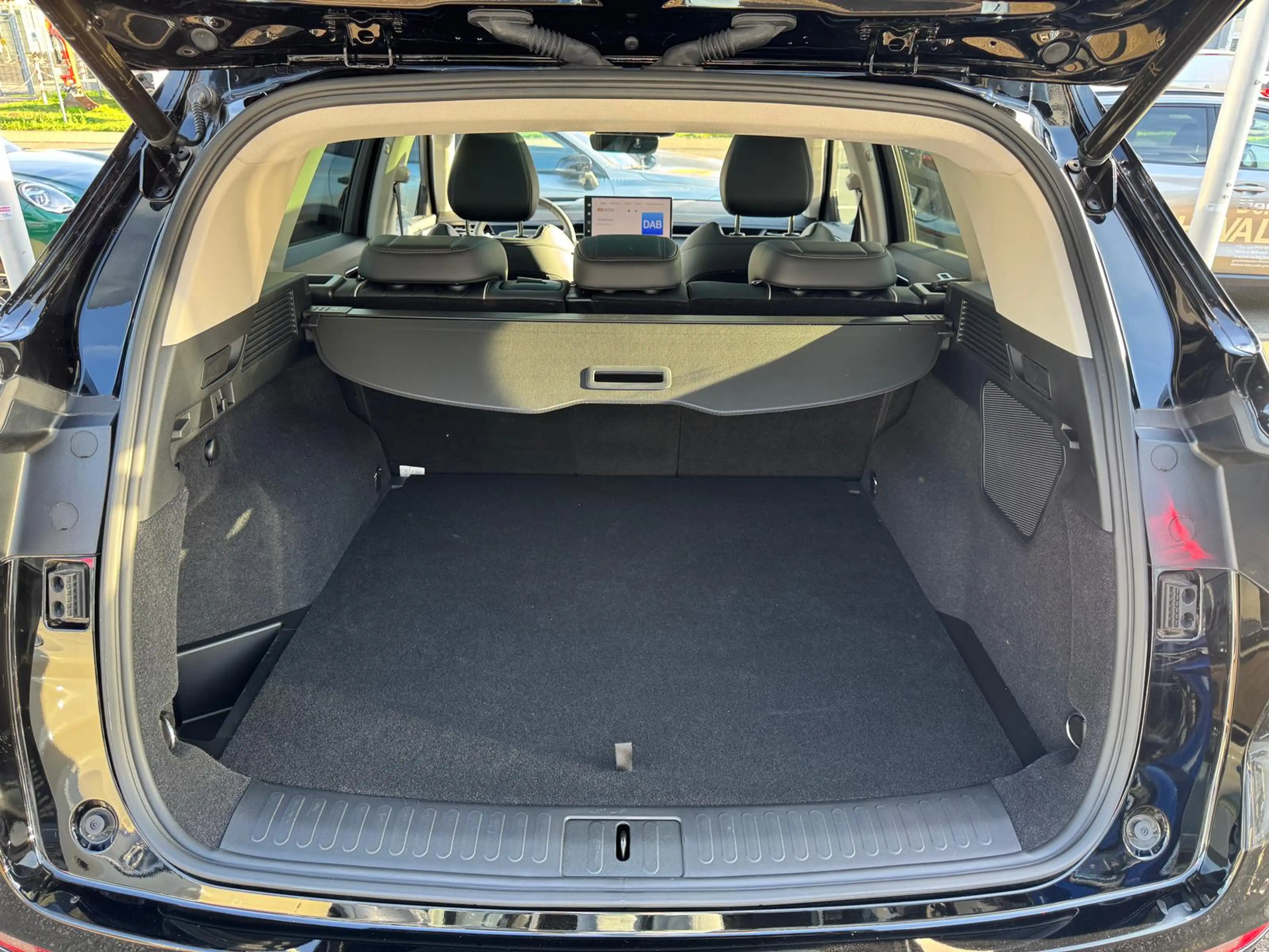 GWM WEY 03 Luxury 2WD *Massage *LED *Pano *SHZ *360° — photo 10