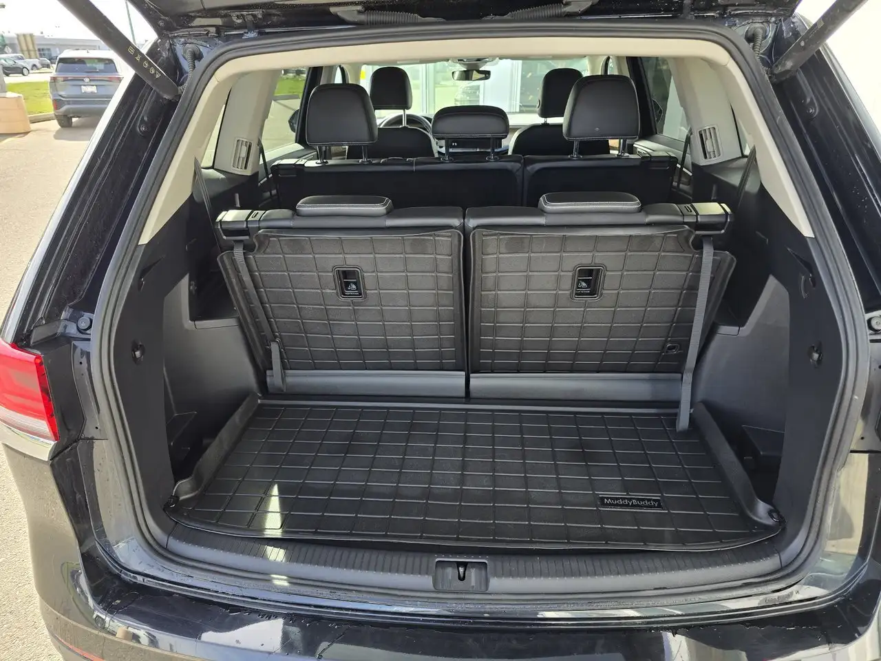 Volkswagen Atlas снимка Volkswagen Atlas