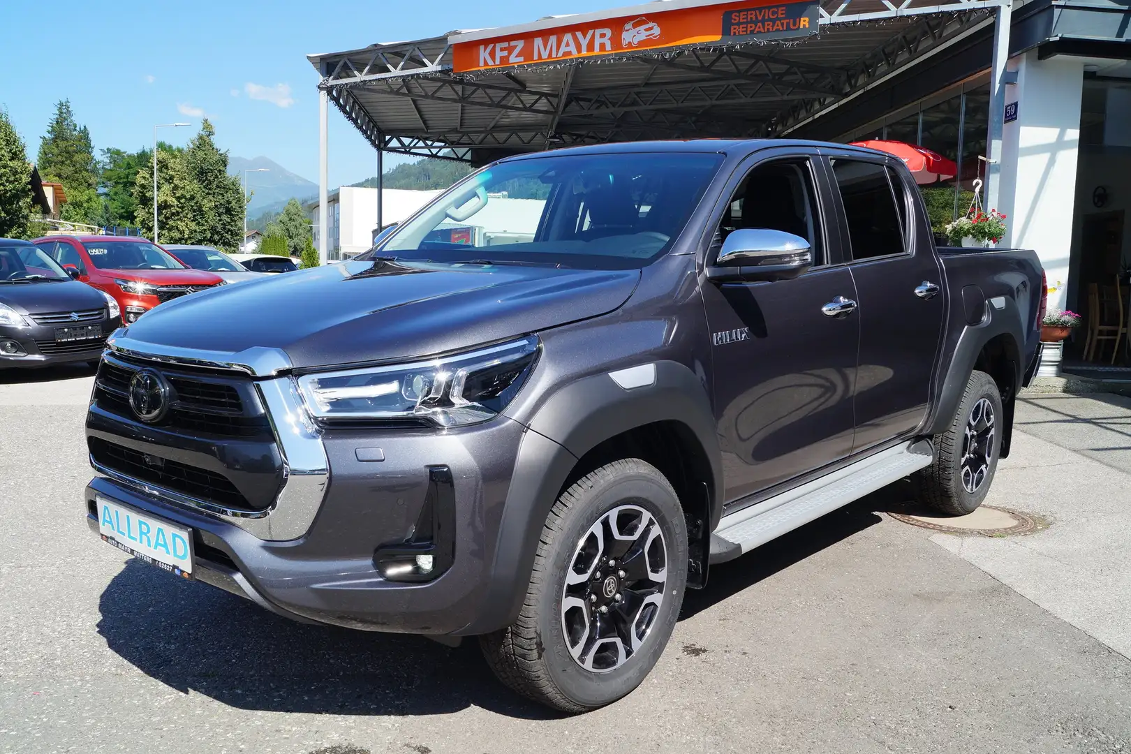 Toyota Hilux DK Executive 4WD 2,8 D-4D AT Gris - 1