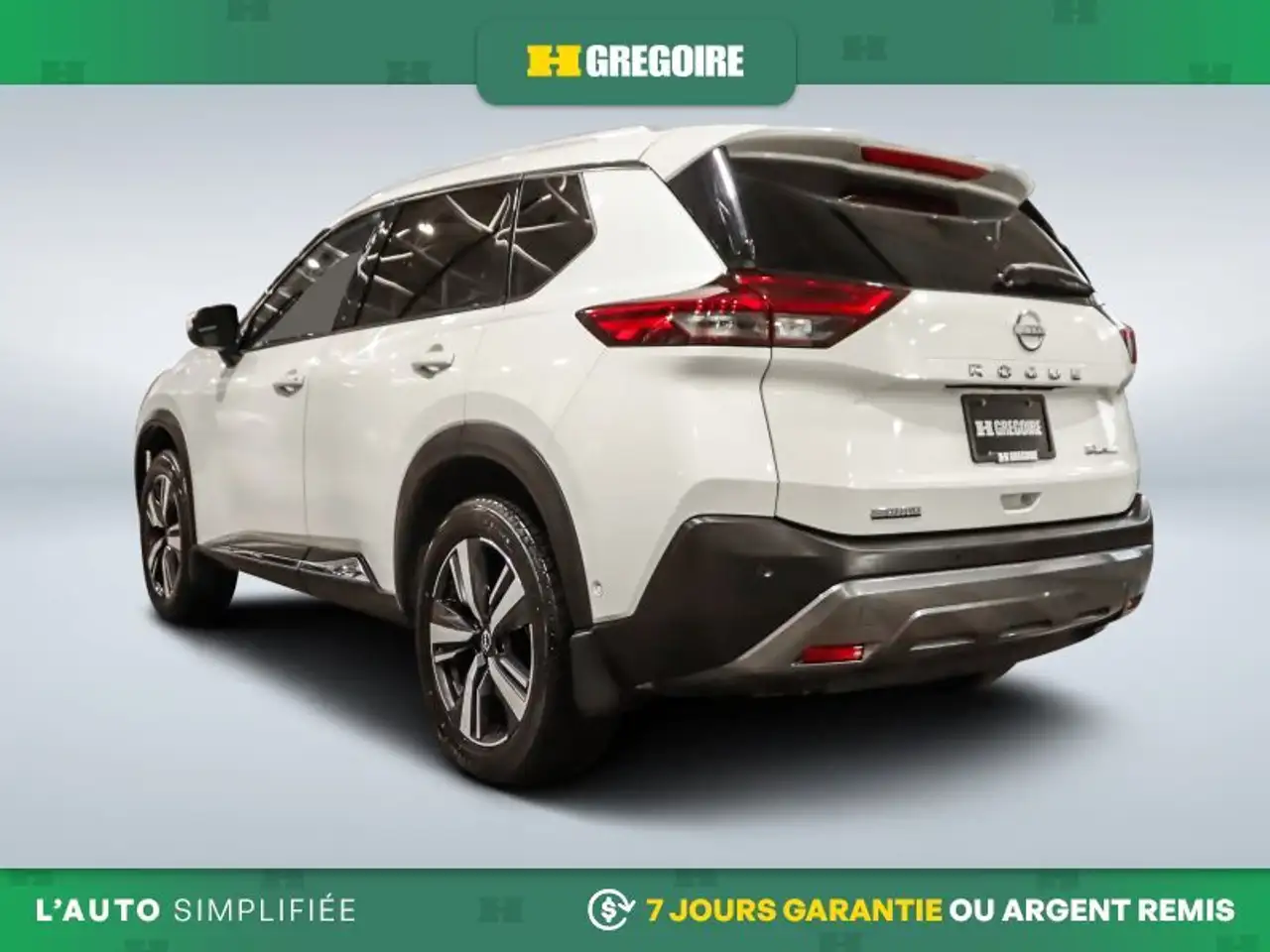 Nissan Rogue снимка Nissan Rogue