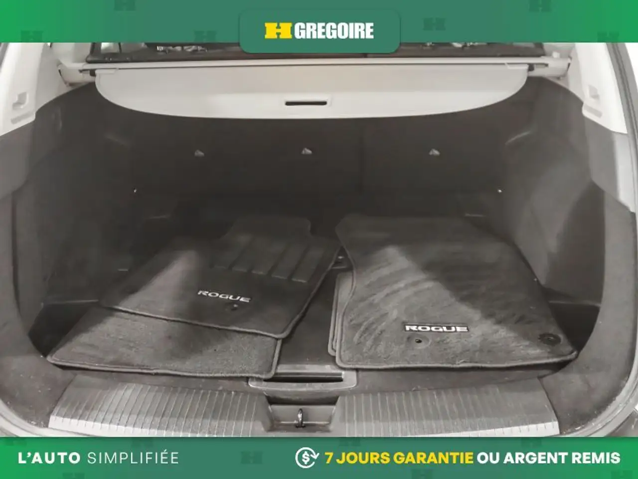 Nissan Rogue снимка Nissan Rogue