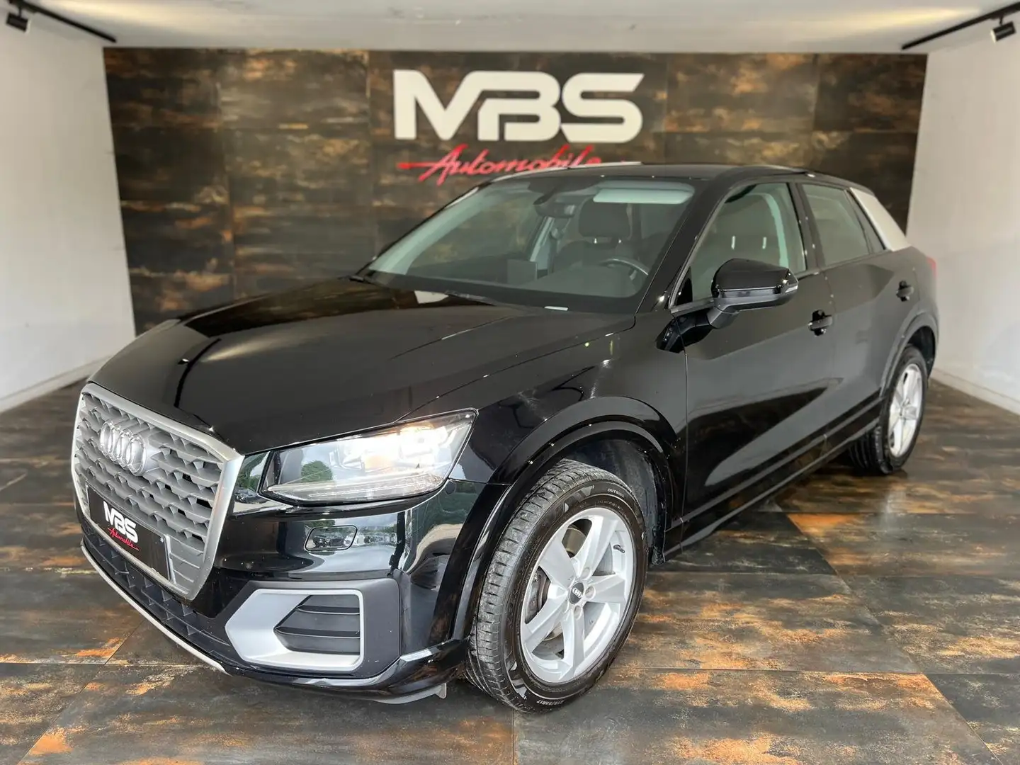Audi Q2 1.0TFSI *GPS *ATT REM *CAPTEUR ARR *LIMITEUR Nero - 1