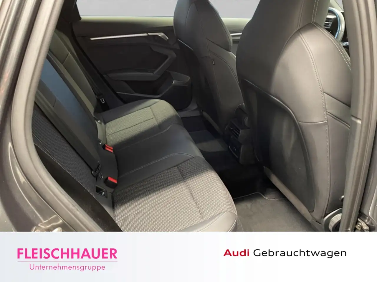 Audi A3 Sportback 35 TDI S line DSG LED DAB Navi Tel.-Vorb, миниатюра 10