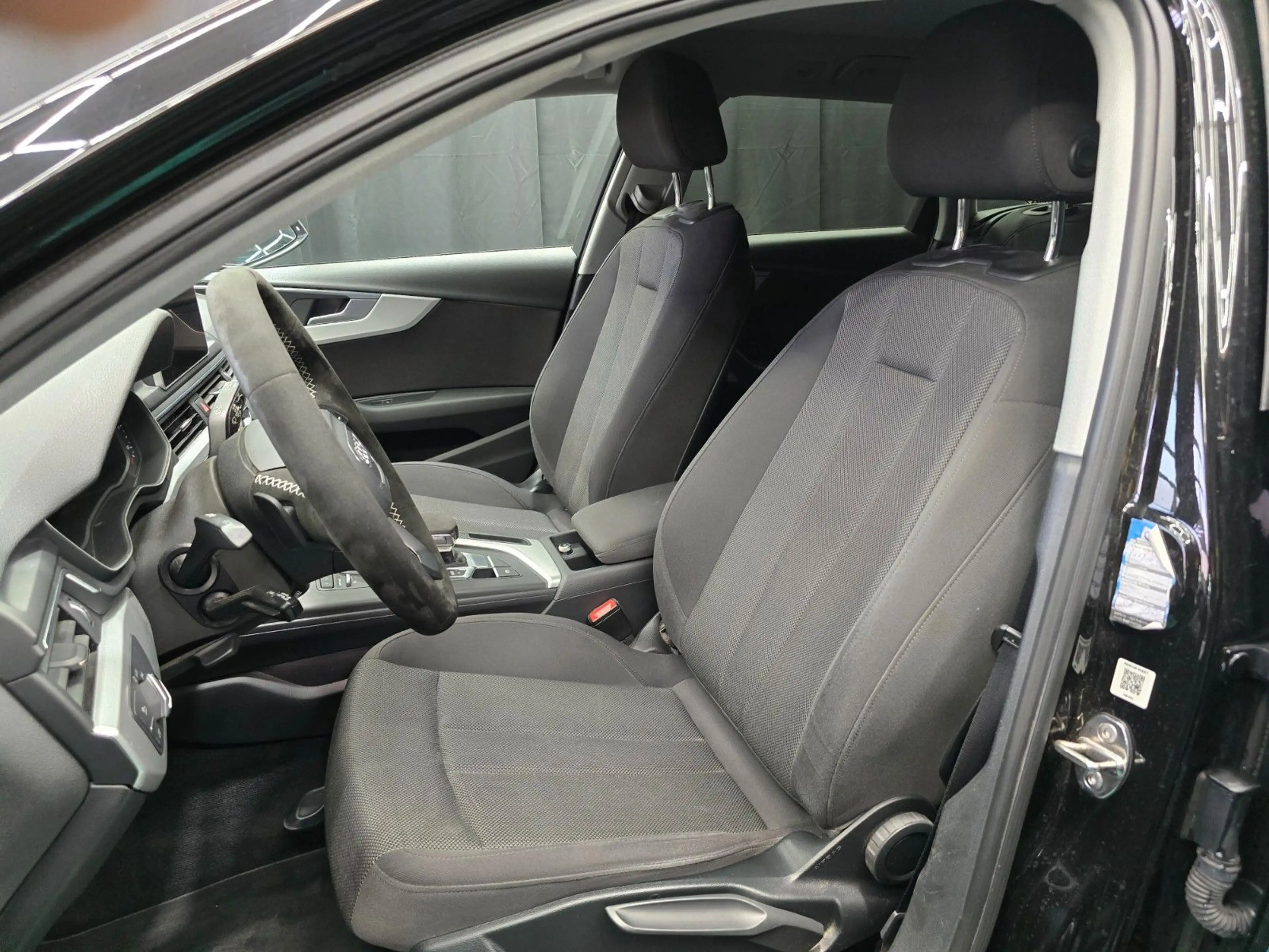 Audi A4 Avant S-tronic  basis NAVI KAMERA PDC AUTOMAT — photo 11