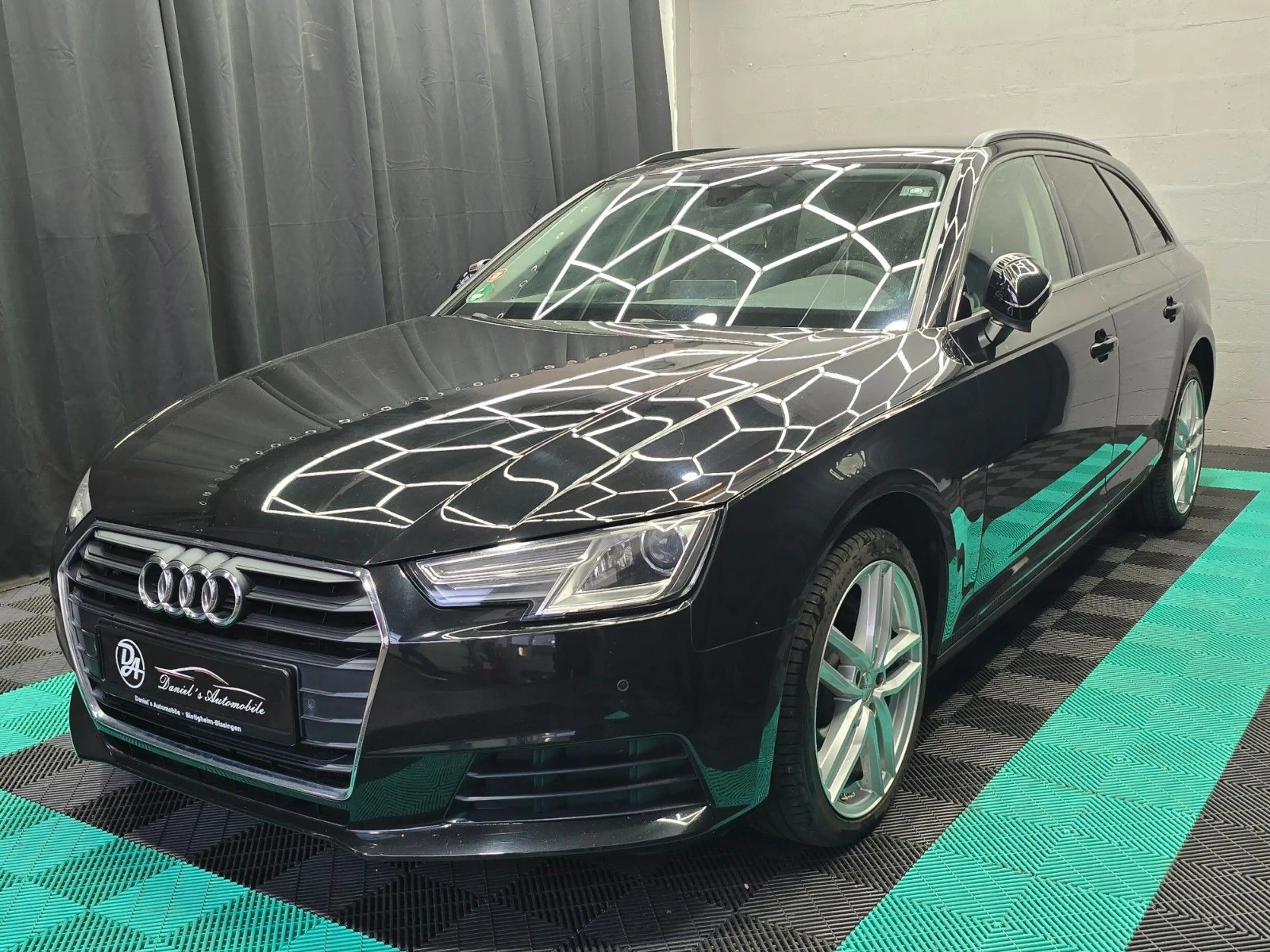Audi A4 Avant S-tronic  basis NAVI KAMERA PDC AUTOMAT — photo 4