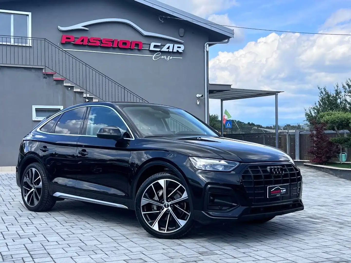 Audi Q5 35 2.0 tdi mhev 12V Business Advanced s-tronic Noir - 1