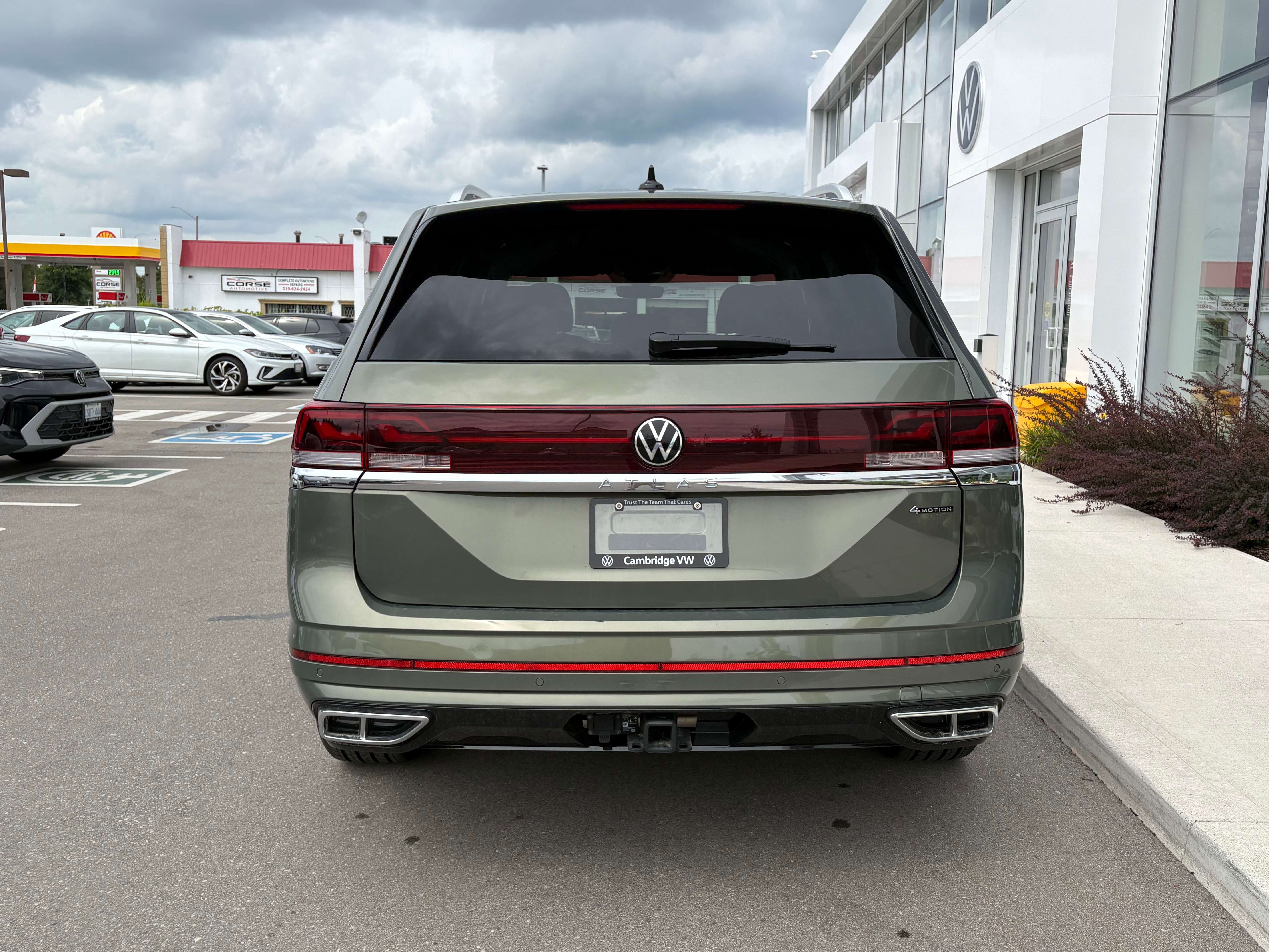 2026 Volkswagen Atlas EXECLINE — photo 1