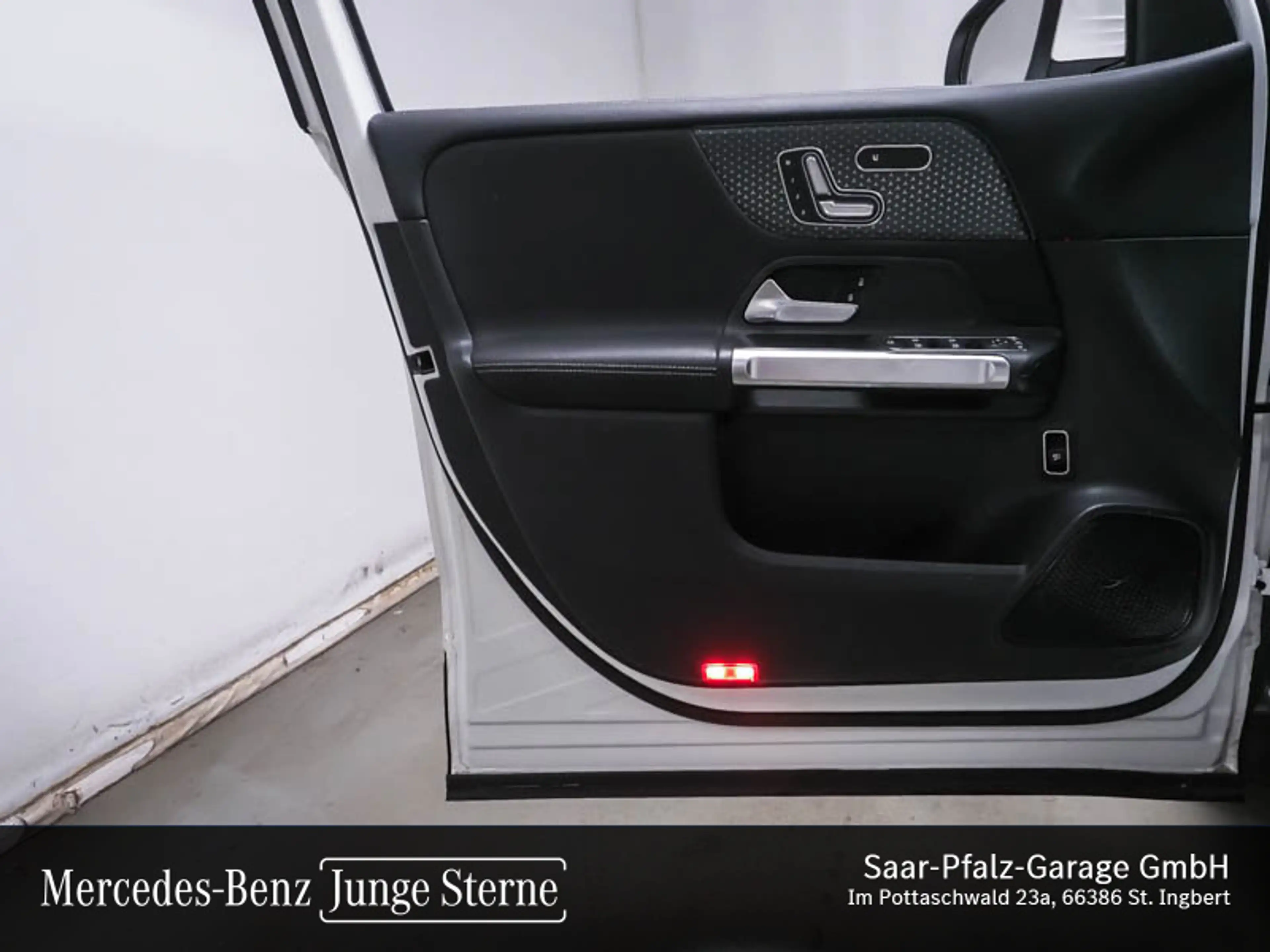 Mercedes-Benz GLB 180 GLB 180 PROGRESSIVE*DIST*STAND-H*MBEAM*AHK*SOUND — photo 11
