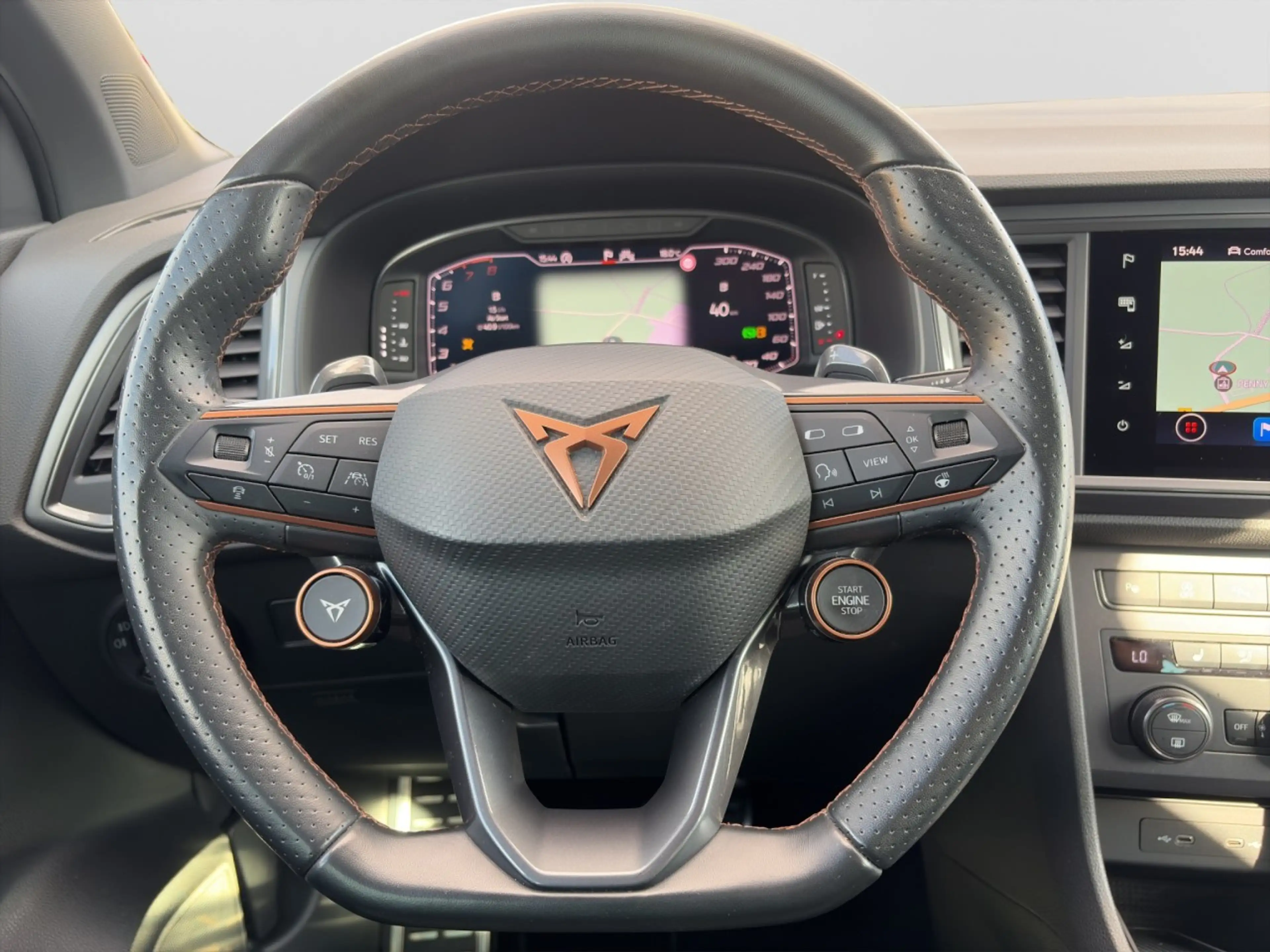 CUPRA Ateca TSI DSG VZ 4Drive 5JGar TopView eHeck SHZ — photo 13