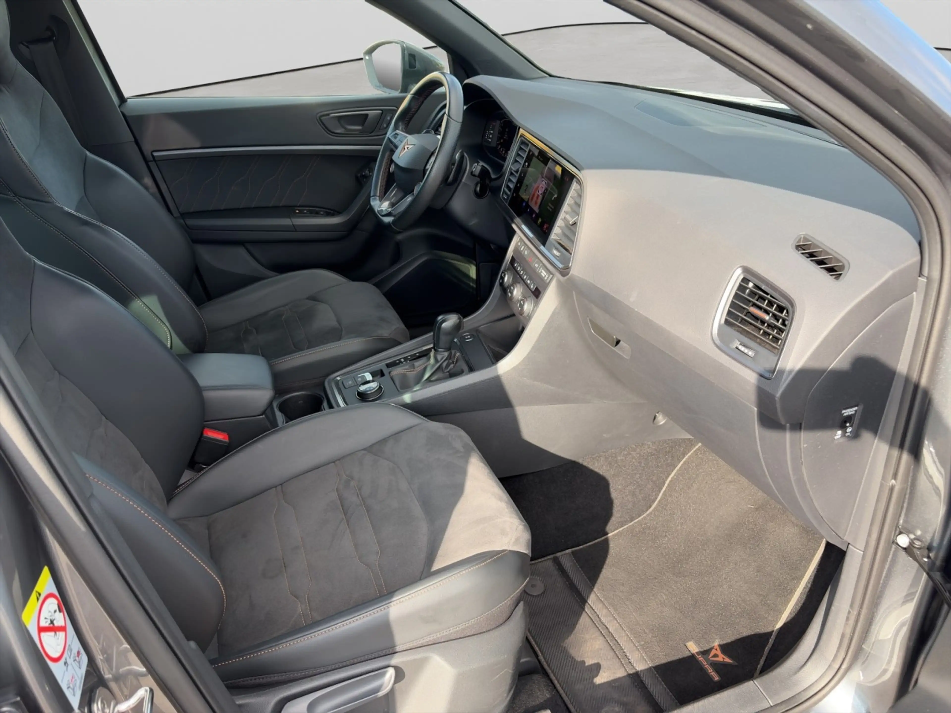 CUPRA Ateca TSI DSG VZ 4Drive 5JGar TopView eHeck SHZ — photo 14