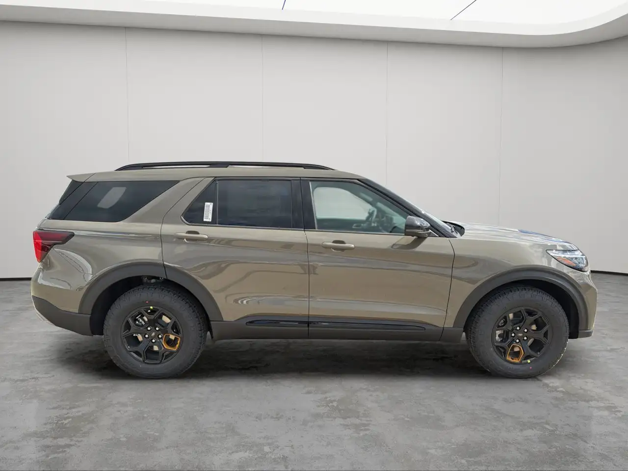 Ford Explorer photo Ford Explorer