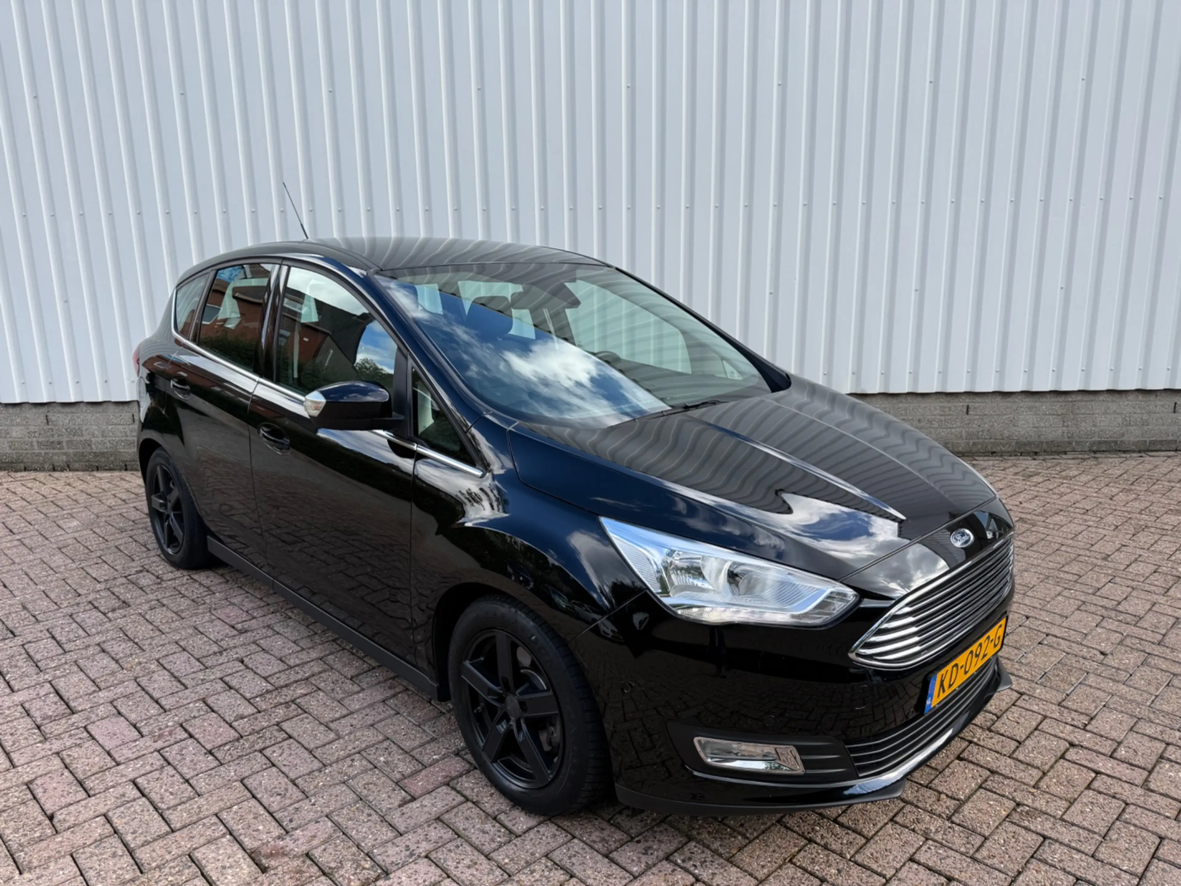Ford C-Max 1.5 Titanium, Navi, PDC, Trekhaak 1500kg, 4-seizoe — photo 23