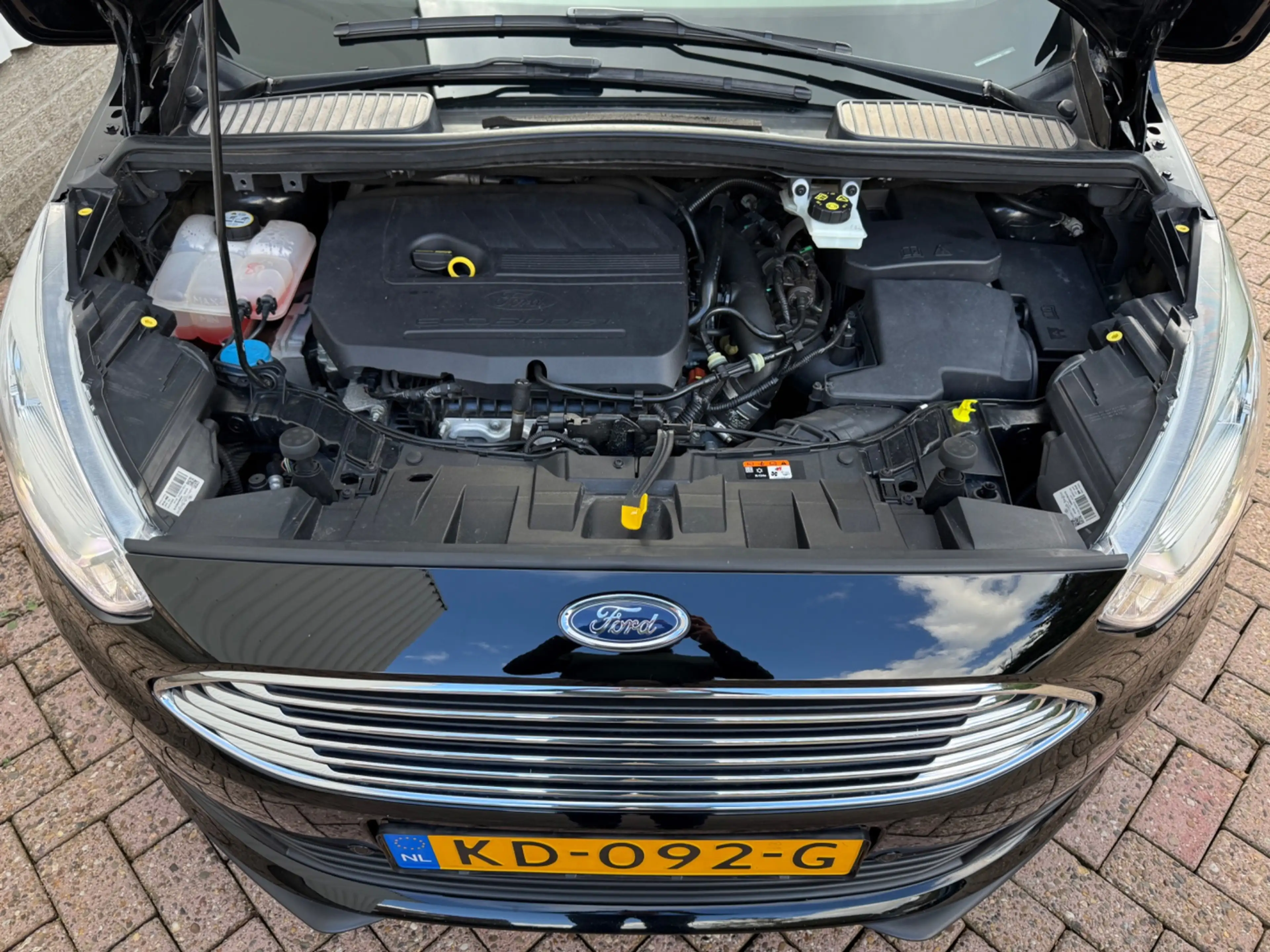 Ford C-Max 1.5 Titanium, Navi, PDC, Trekhaak 1500kg, 4-seizoe — photo 39