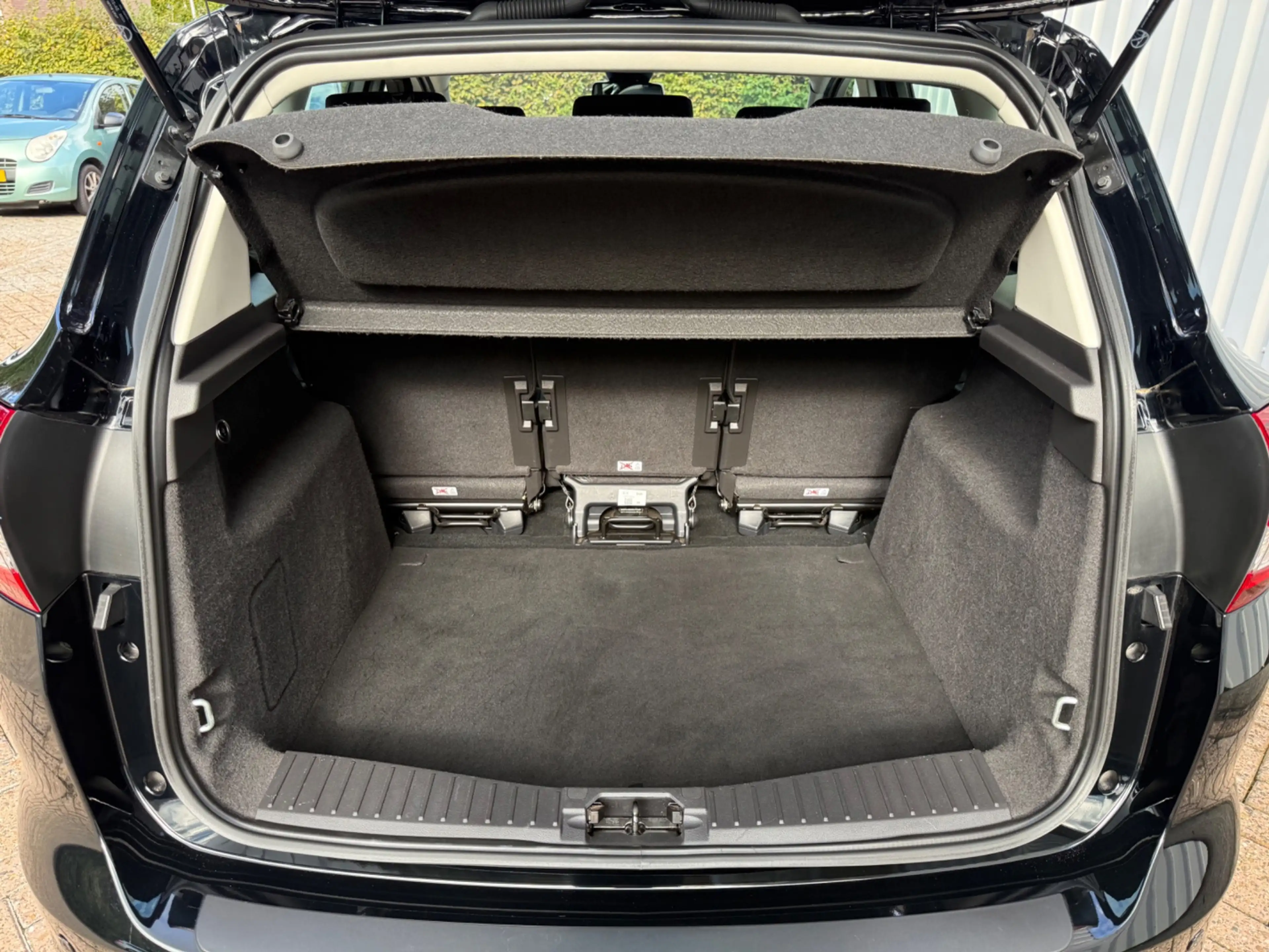 Ford C-Max 1.5 Titanium, Navi, PDC, Trekhaak 1500kg, 4-seizoe — photo 8