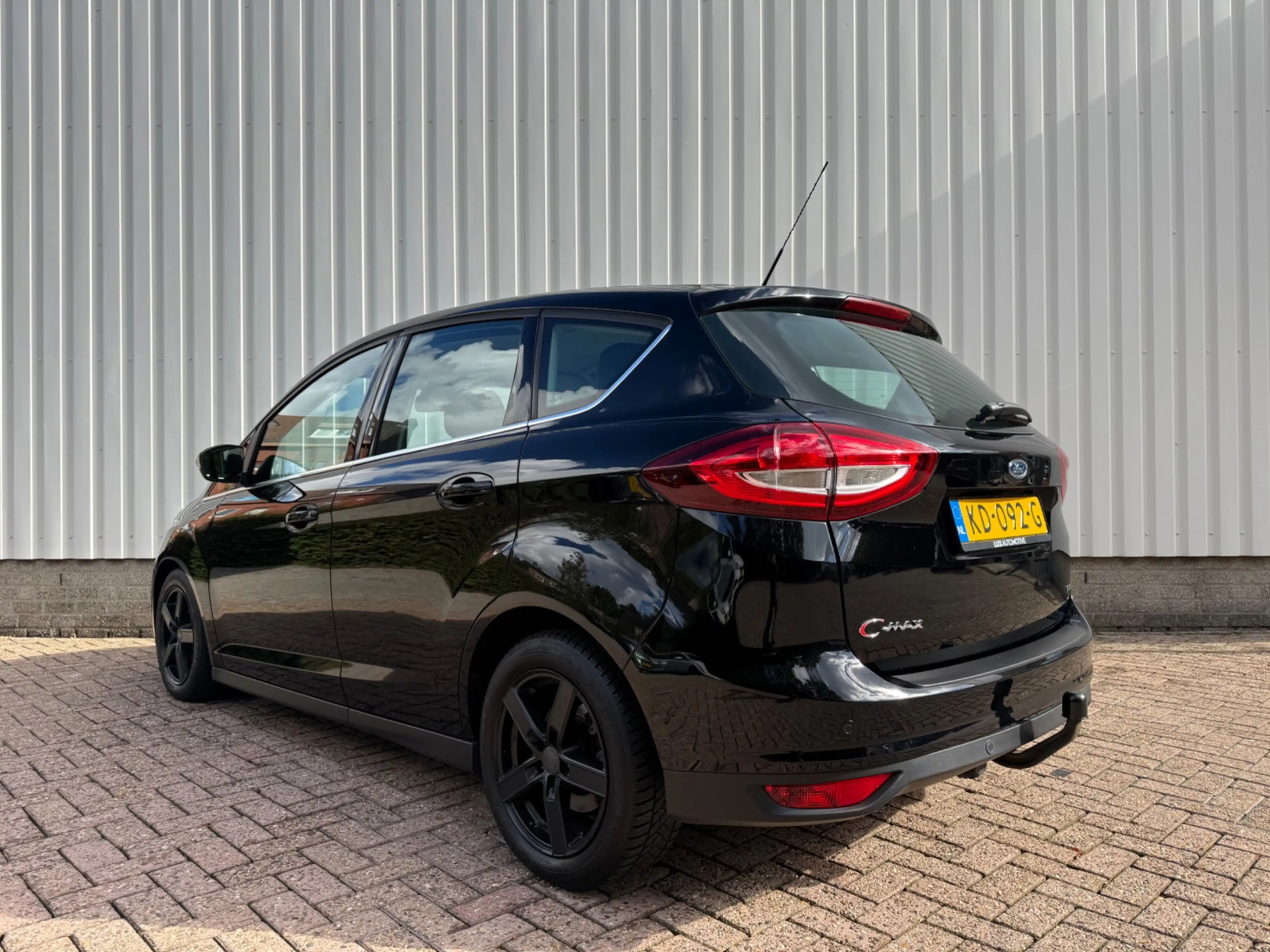 Ford C-Max 1.5 Titanium, Navi, PDC, Trekhaak 1500kg, 4-seizoe — photo 24