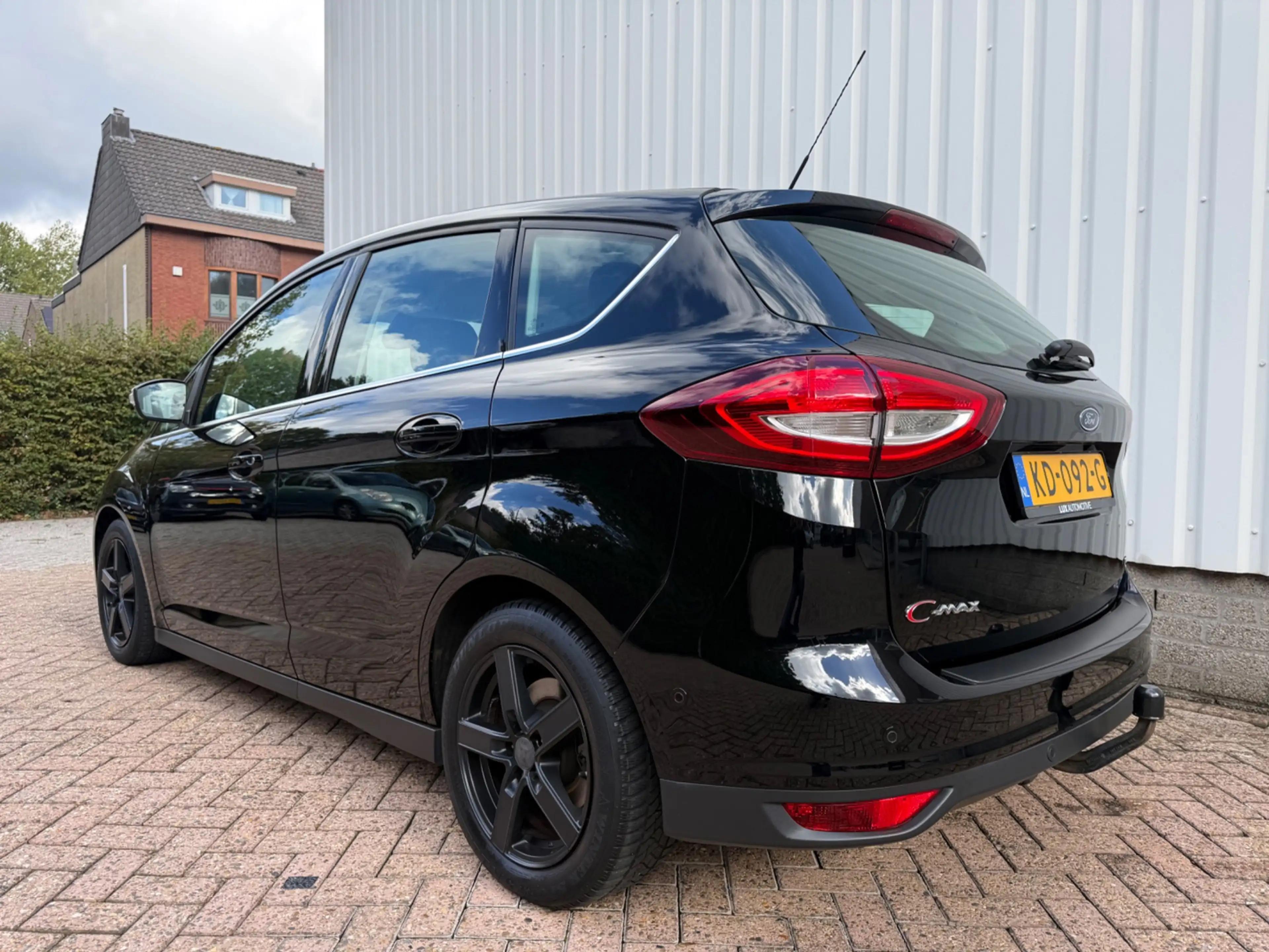 Ford C-Max 1.5 Titanium, Navi, PDC, Trekhaak 1500kg, 4-seizoe — photo 36