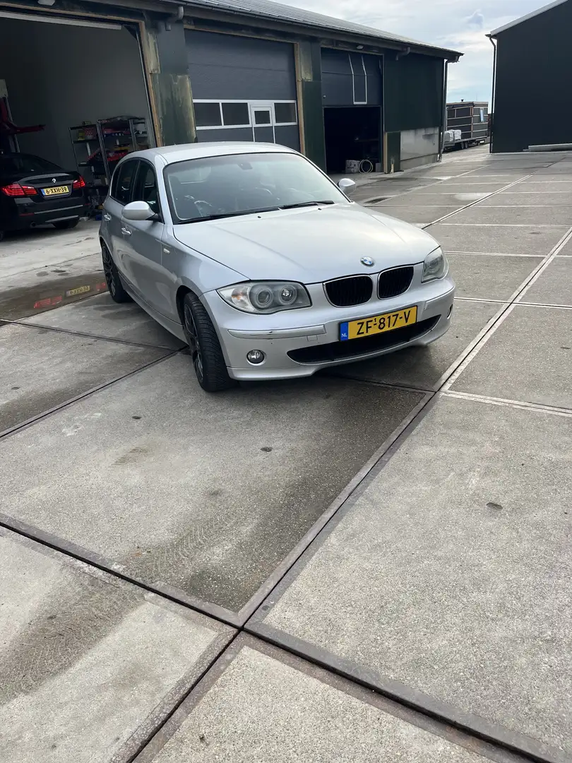 BMW 120 bmw 120i e87 Argent - 1