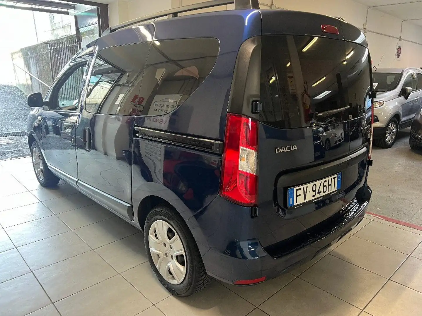 Dacia Dokker 1.5 Blue dCi 8V 75CV Essential Azul - 2