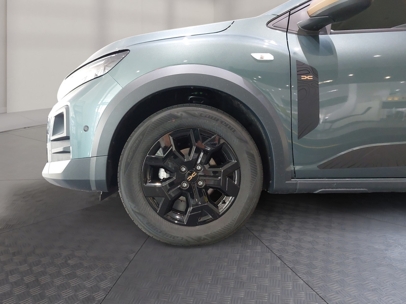 Dacia Sandero PH2 Stepway Extreme TCe 110 — photo 14