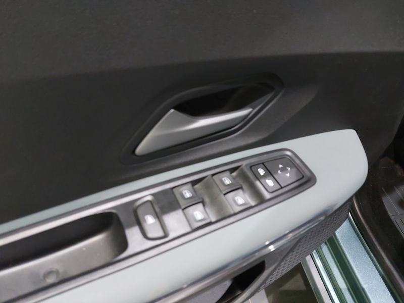 Dacia Sandero PH2 Stepway Extreme TCe 110 — photo 18