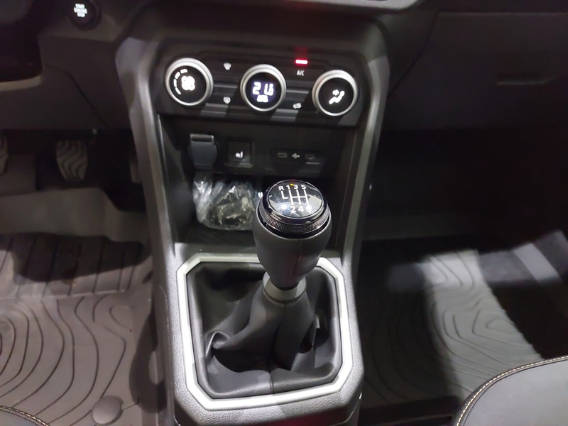 Dacia Sandero PH2 Stepway Extreme TCe 110 — photo 9