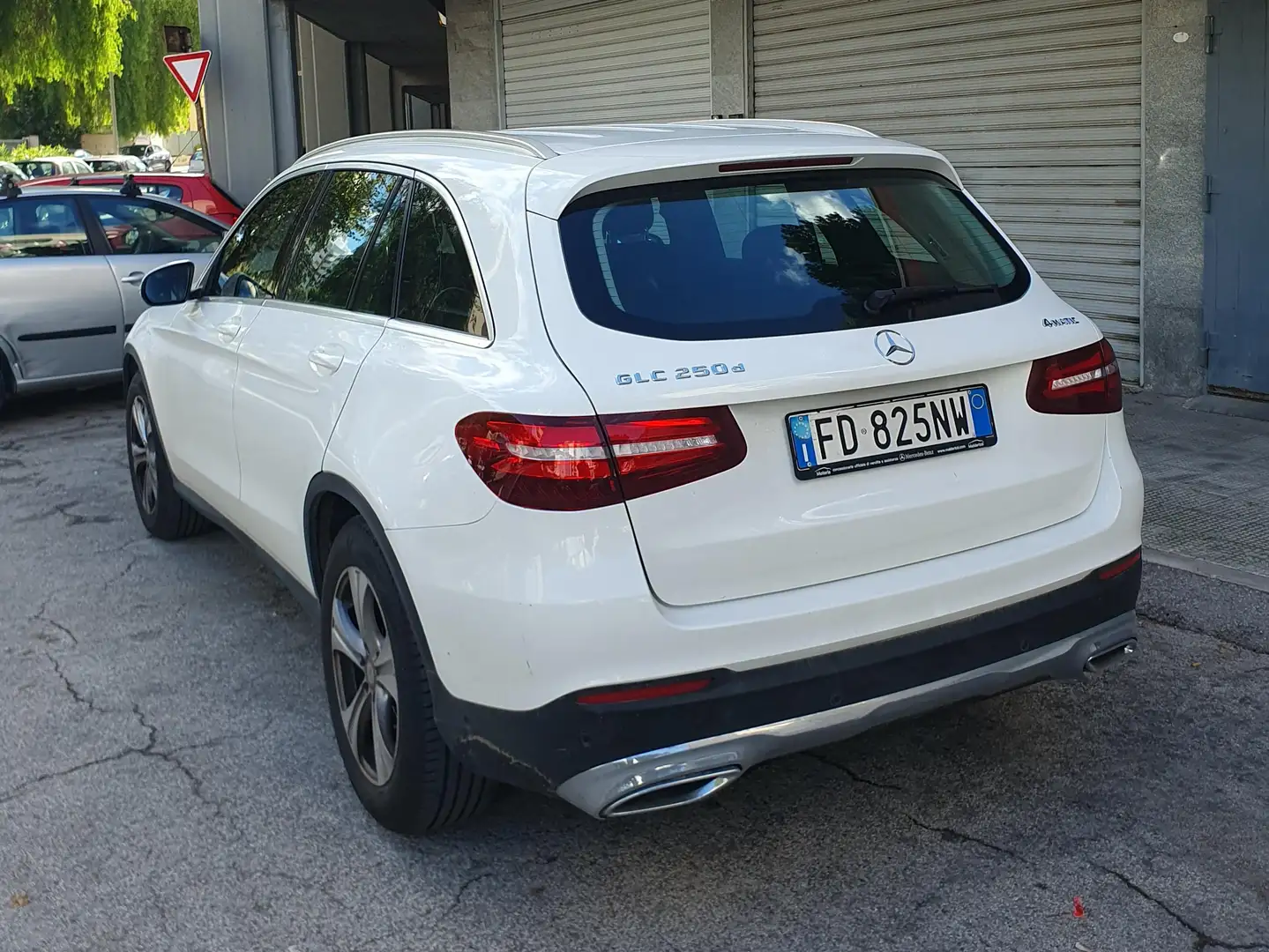 Mercedes-Benz GLC 250 GLC - X253 d Sport 4matic auto Bianco - 1