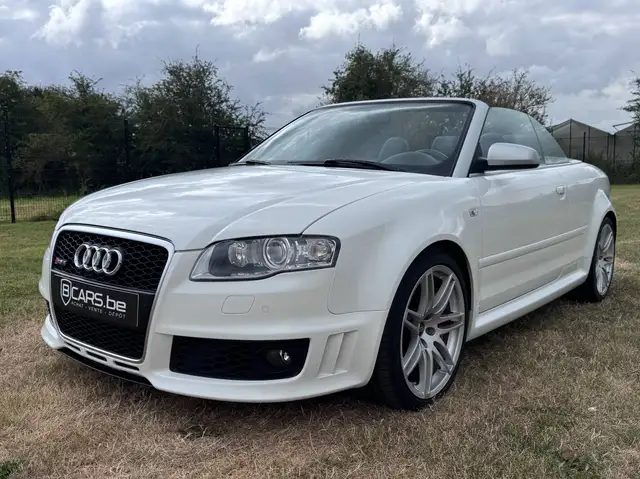 Audi RS4 RS4 Cabriolet 4.2i V8 40v Quattro