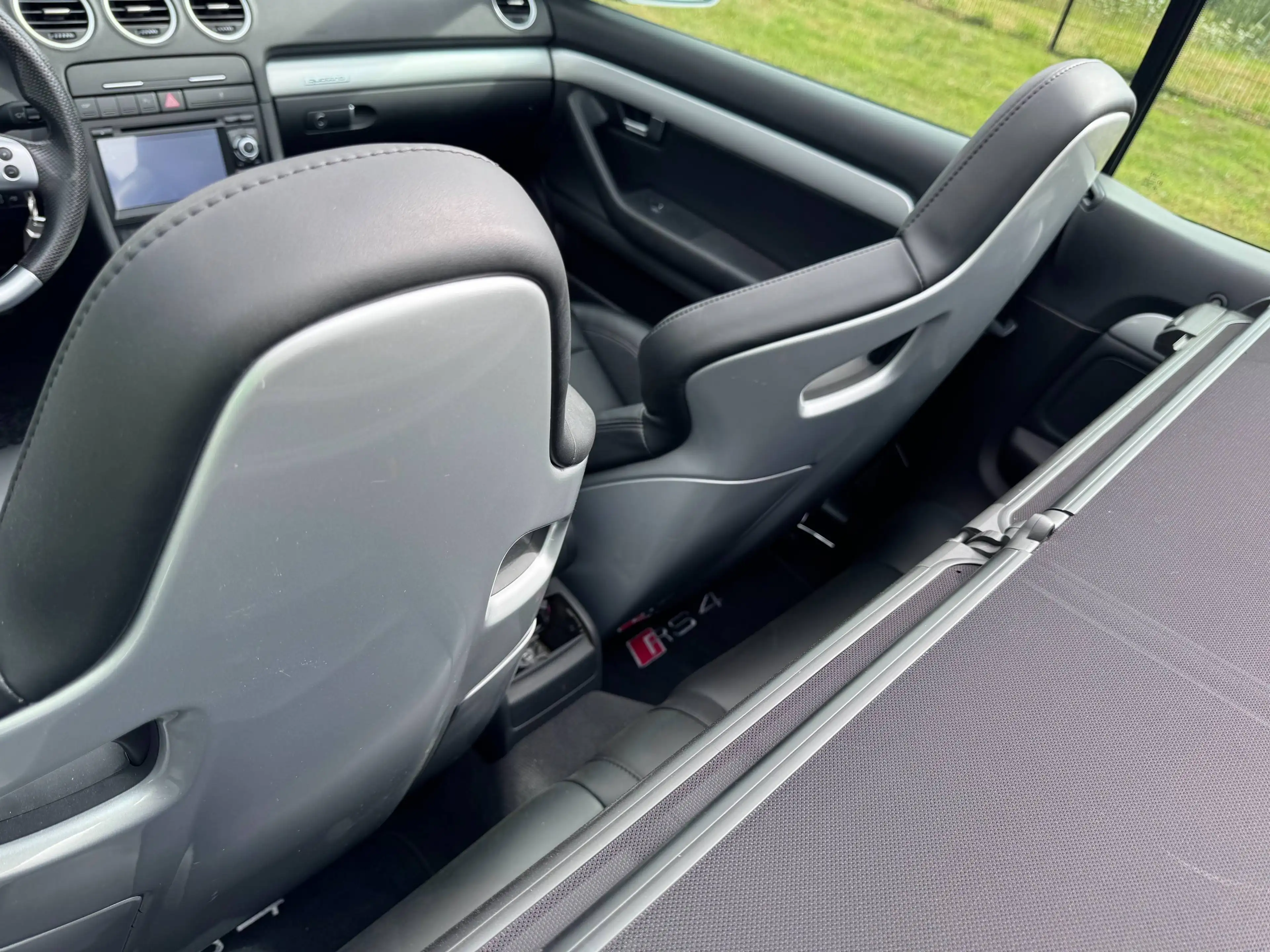 Audi RS4 RS4 Cabriolet 4.2i V8 40v Quattro — photo 15